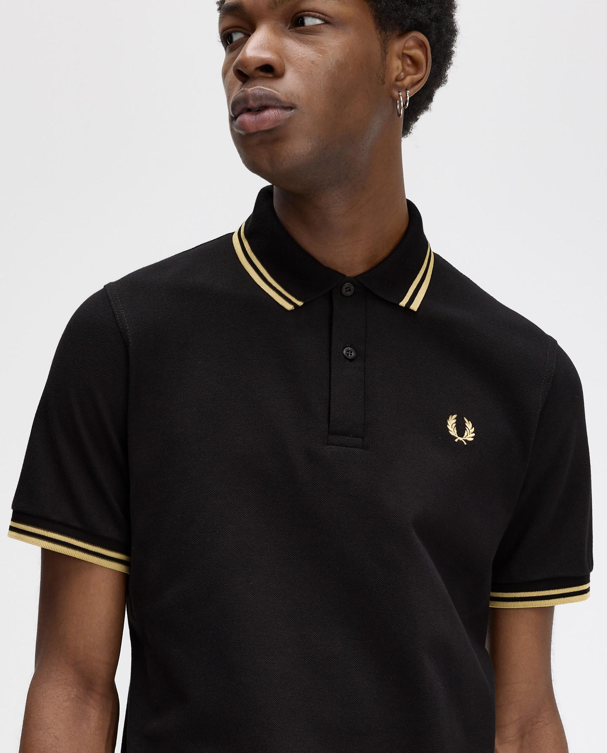 Imagen 3 de Polo de hombre manga corta en punto piqué hecho en inglaterra - Fred Perry - Negro / Natural Negro / Natural