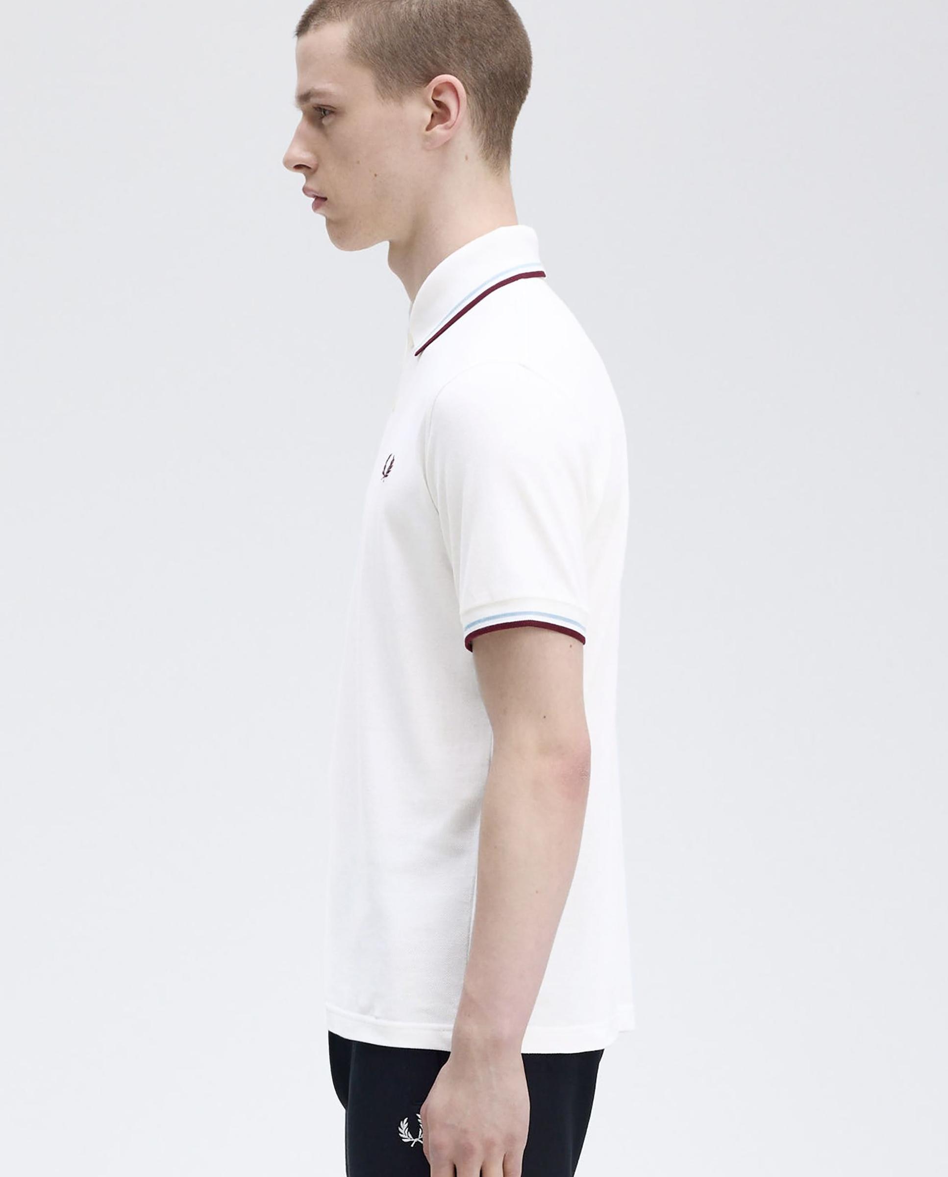 Imagen 2 de Polo de hombre manga corta en punto piqué hecho en inglaterra - Fred Perry - Blanco / Burdeos Blanco / Burdeos