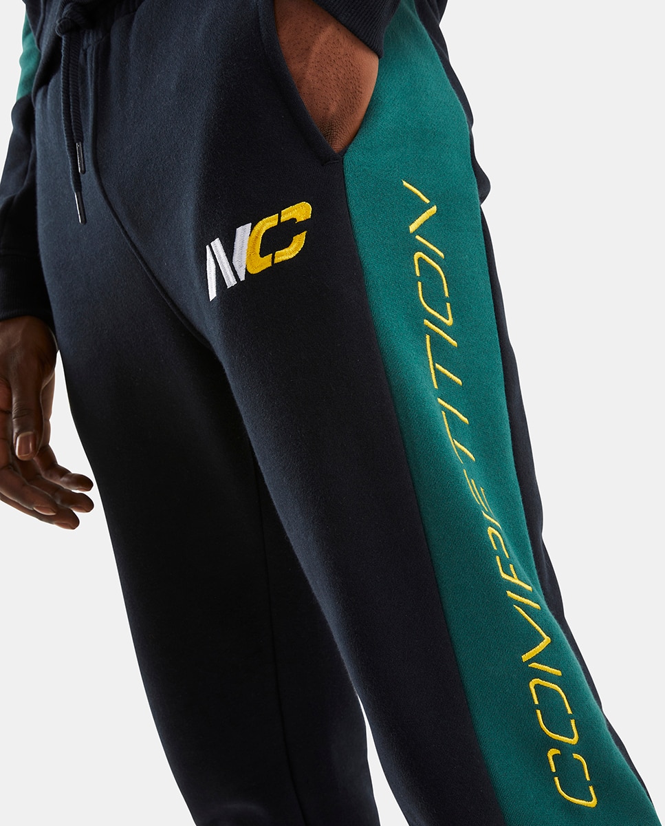 Calças Jogger Regular de Algodão Preto-4