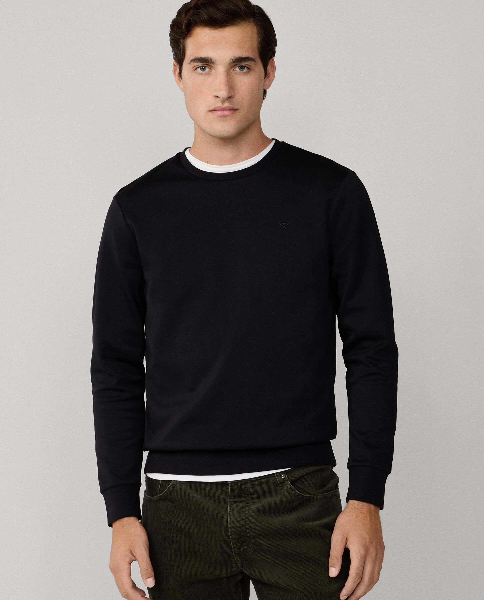 Imagen 0 de Sudadera de hombre cuello redondo punto doble Negro