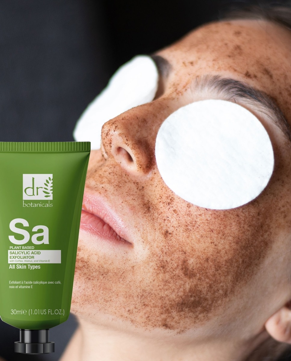 Imagen 2 de Exfoliante con ácido salicílico, café y vitamina e 30ml - 700 30 ml 700