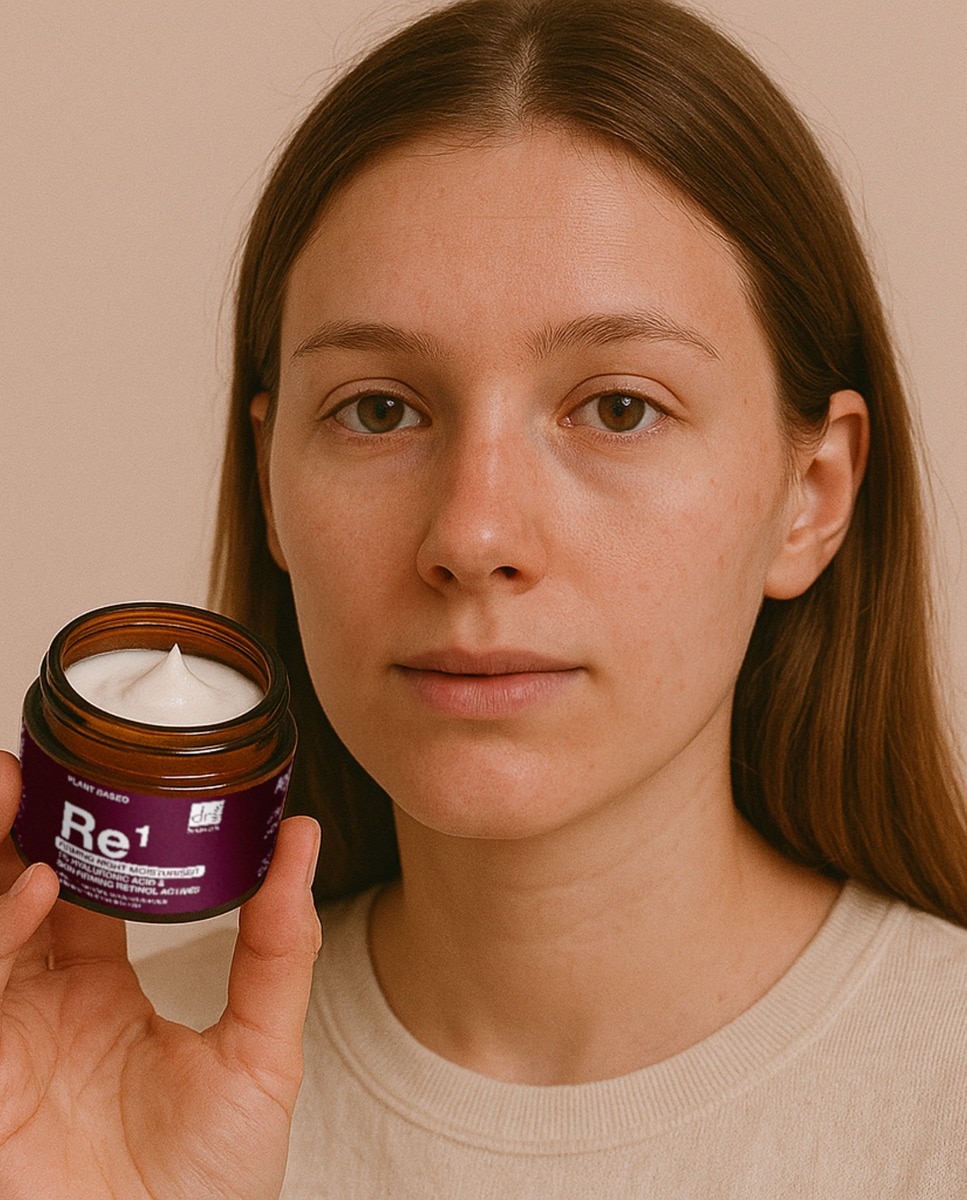Imagen 4 de Crema hidratante reafirmante de noche con retinol 60ml - 700 60 ml 700