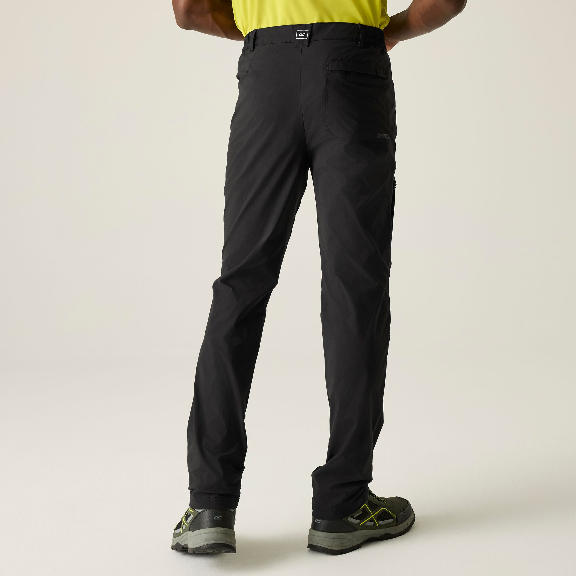 Imagen 2 de Pantalón de hombre Highton II Regatta - Negro Negro