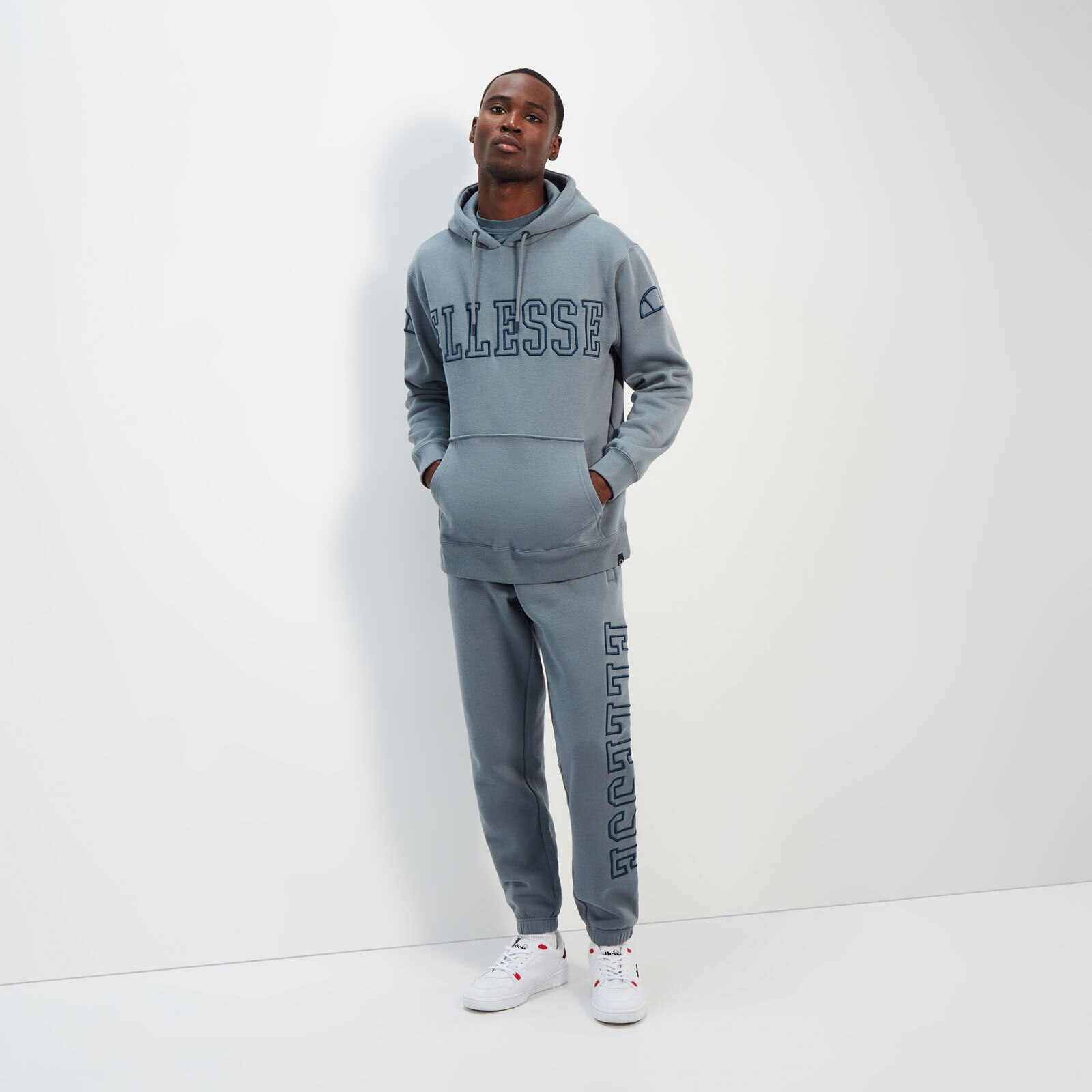 Sudaderas jordan el online corte ingles