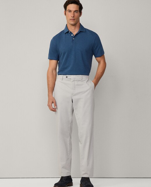 Imagen 0 de Chino de hombre classic fit en tejido de sarga