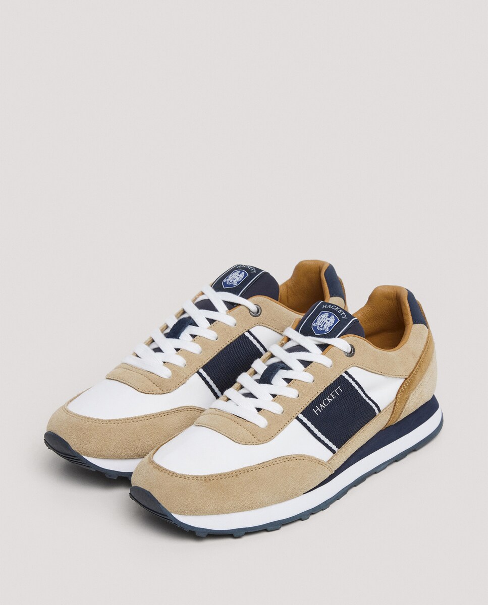 Zapatillas deportivas de hombre tipo running con detalles en ante