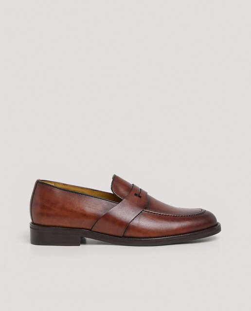 Imagen 0 de Mocasines de hombre de antifaz en piel