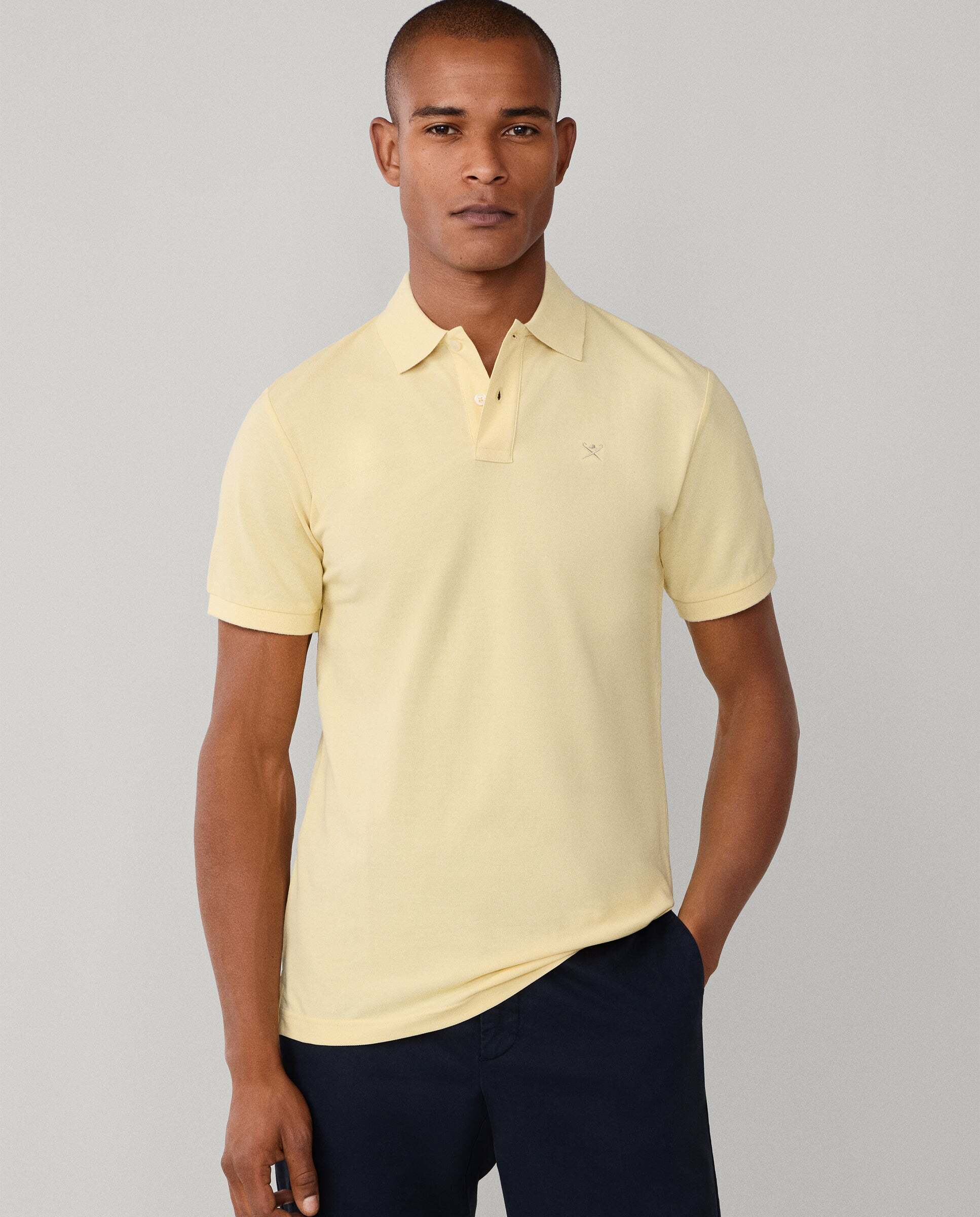 Amarillo limón