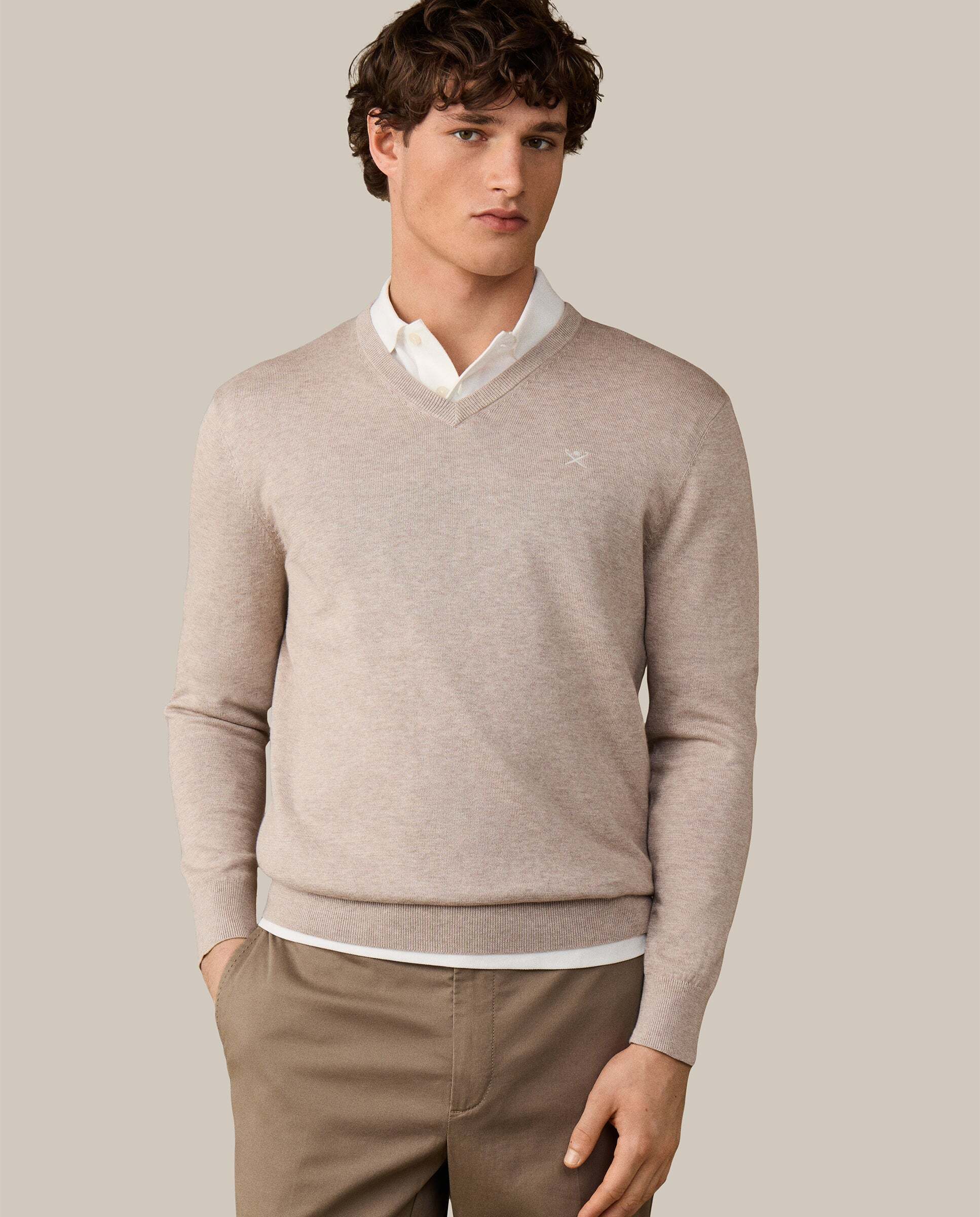 Imagen 0 de Jersey de hombre de algodón cuello pico Natural