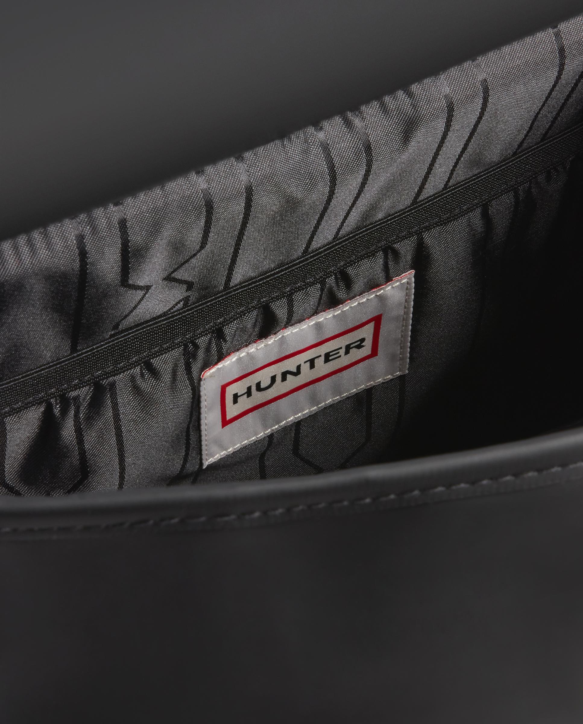 Imagen 2 de Mochila crovie - Hunter - Negro Negro