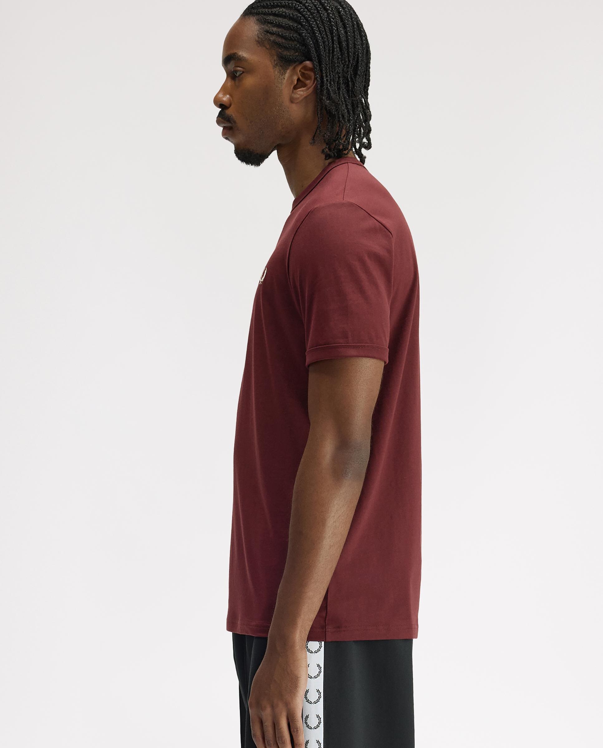 Camiseta de hombre ringer manga corta con cuello redondo - Fred Perry - Granate Granate-2