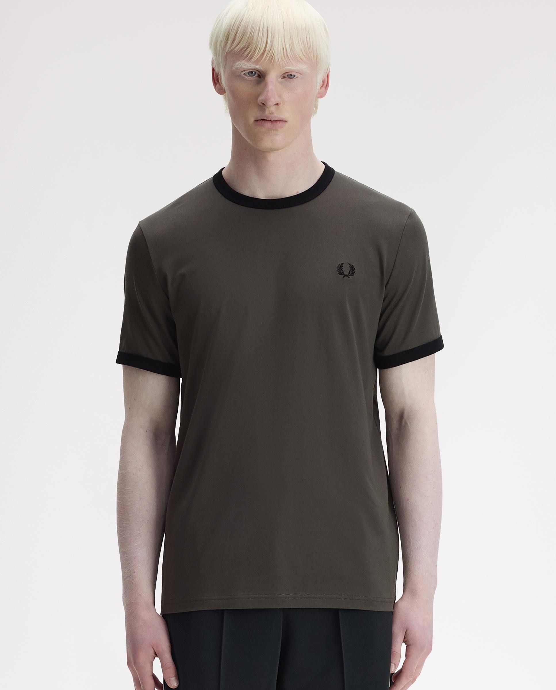 Imagen 1 de Camiseta de hombre ringer manga corta con cuello redondo - Fred Perry - Verde pardo Verde pardo