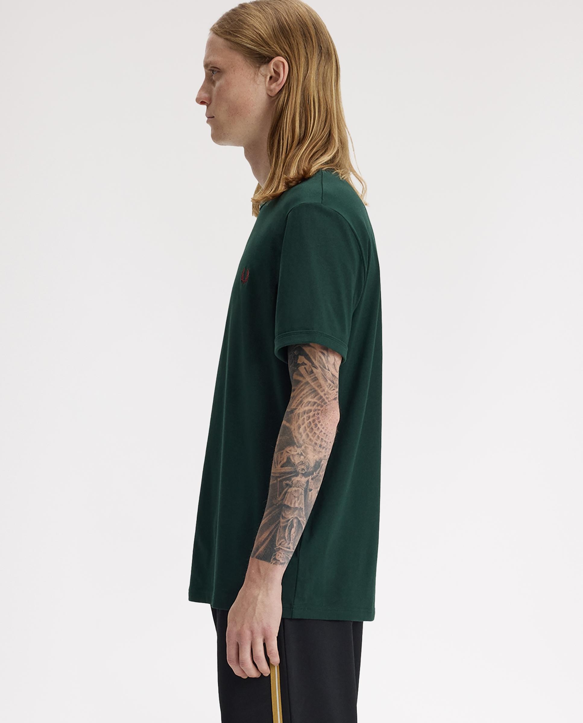 Camiseta de hombre ringer manga corta con cuello redondo - Fred Perry - Verde oscuro Verde oscuro-2