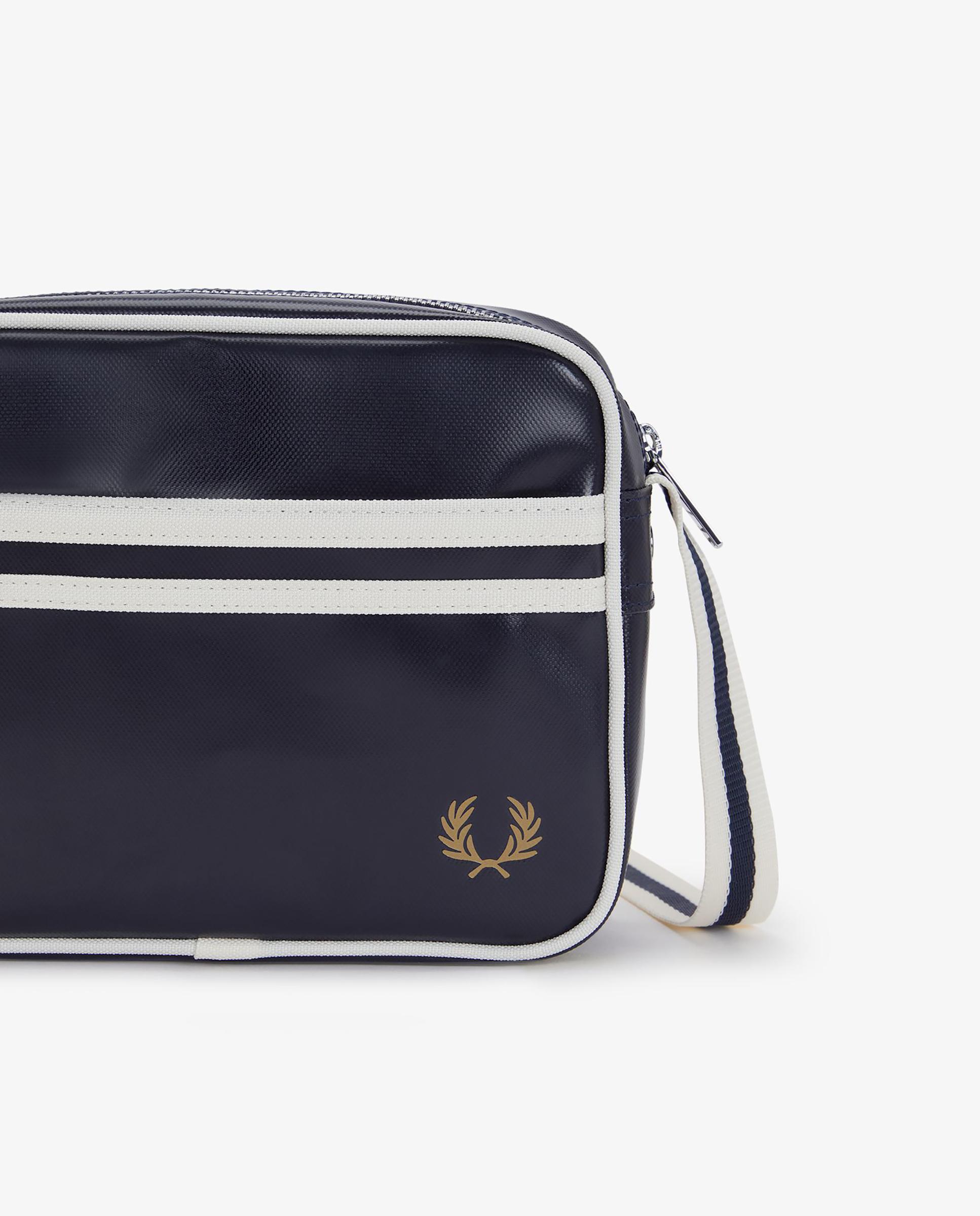 Imagen 8 de Bandolera de hombre pequeña con dos franjas - Fred Perry - Azul marino Azul marino