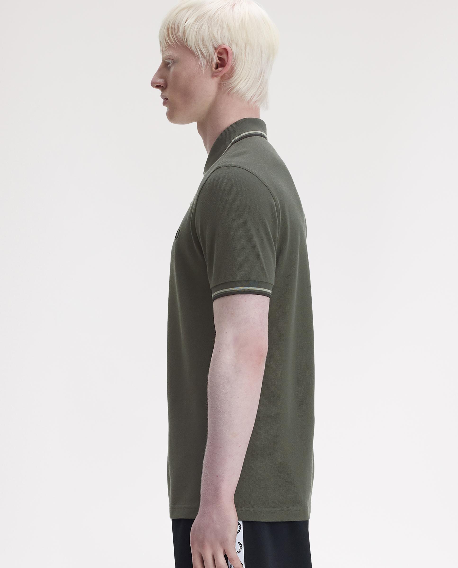 Polo de hombre de piqué de algodón manga corta - Fred Perry - Verde pardo Verde pardo-2