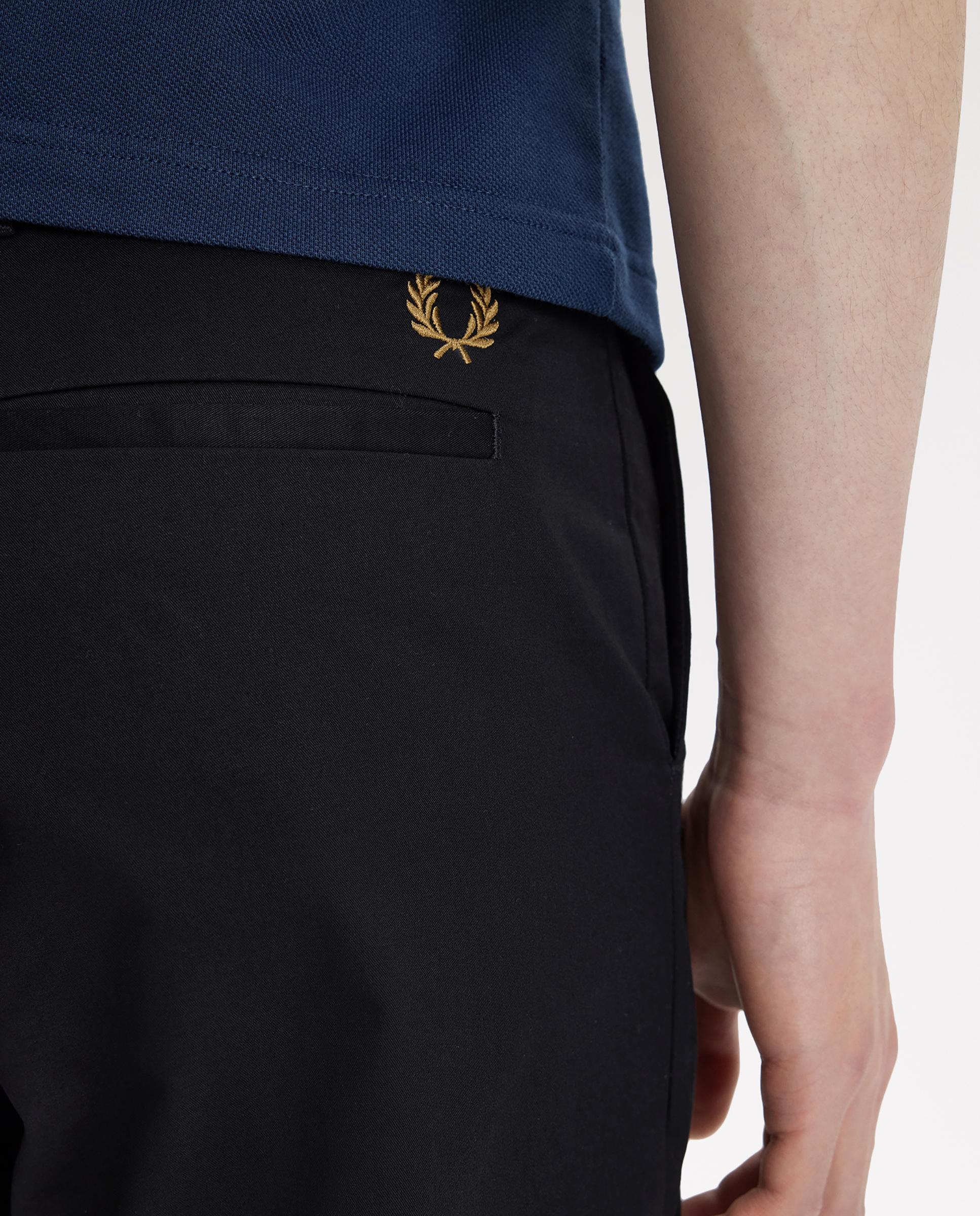 Chino de hombre de corte ajustado en sarga de algodón - Fred Perry - Negro Negro-4