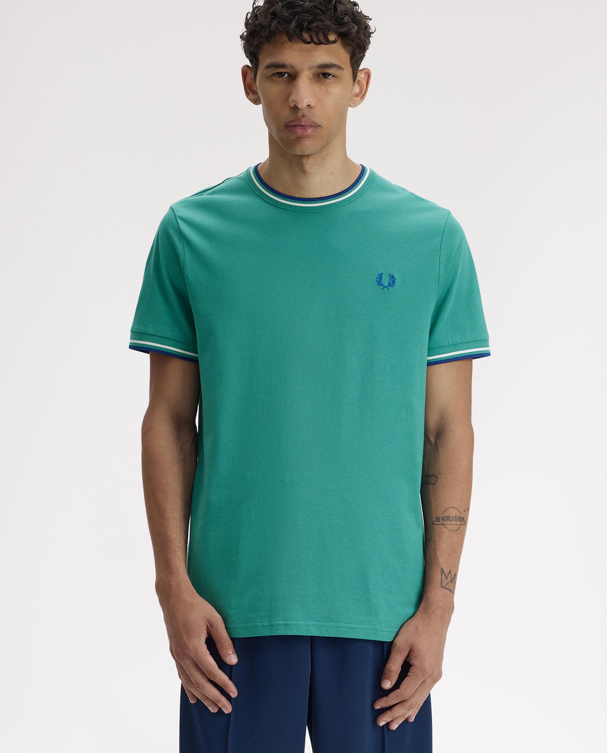 Imagen 0 de Camiseta de manga corta de hombre con ribete con dos franjas Azul oscuro
