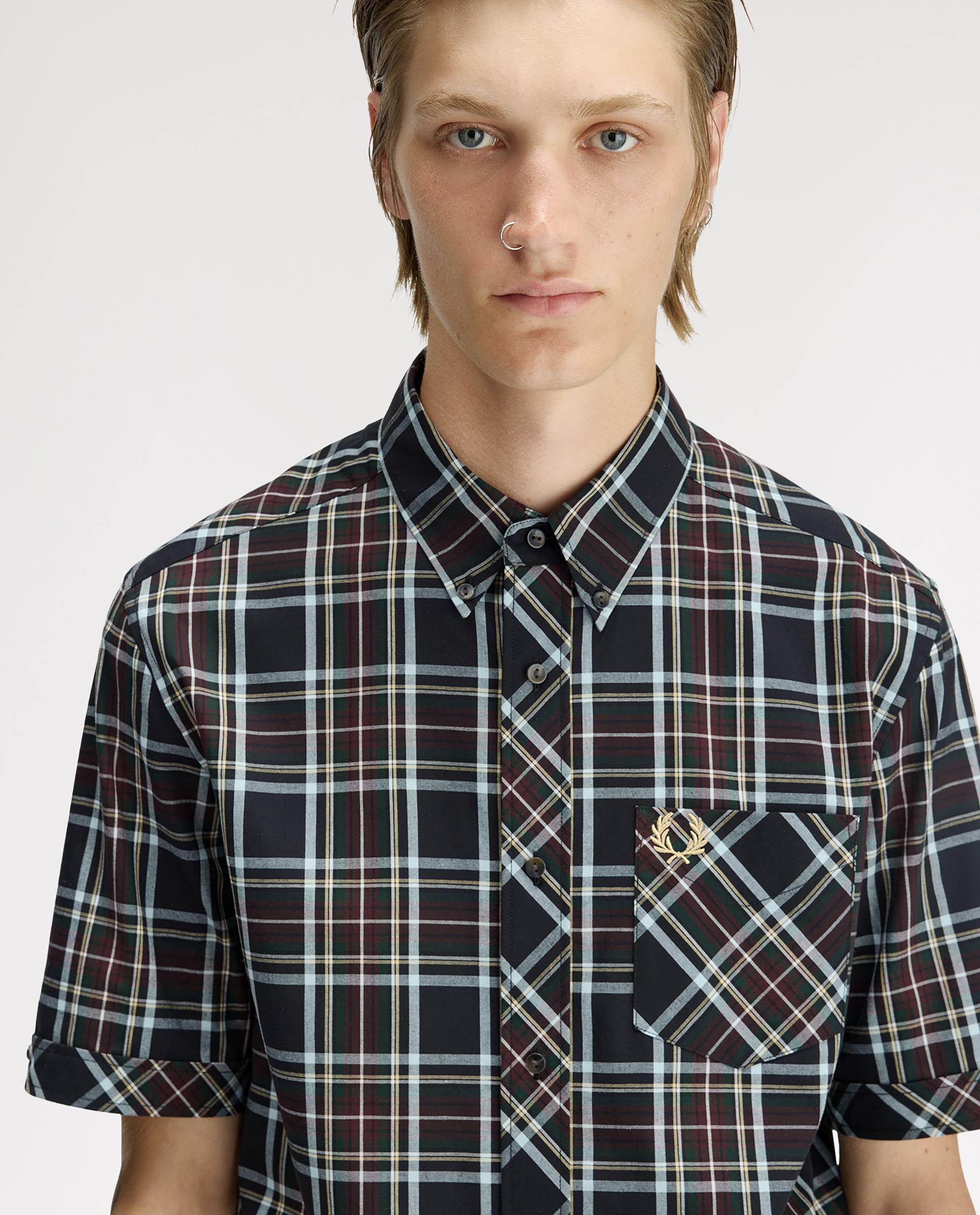Imagen 5 de Camisa Oxford de hombre clásica de manga corta con cuadros escoceses - Fred Perry - Negro Negro