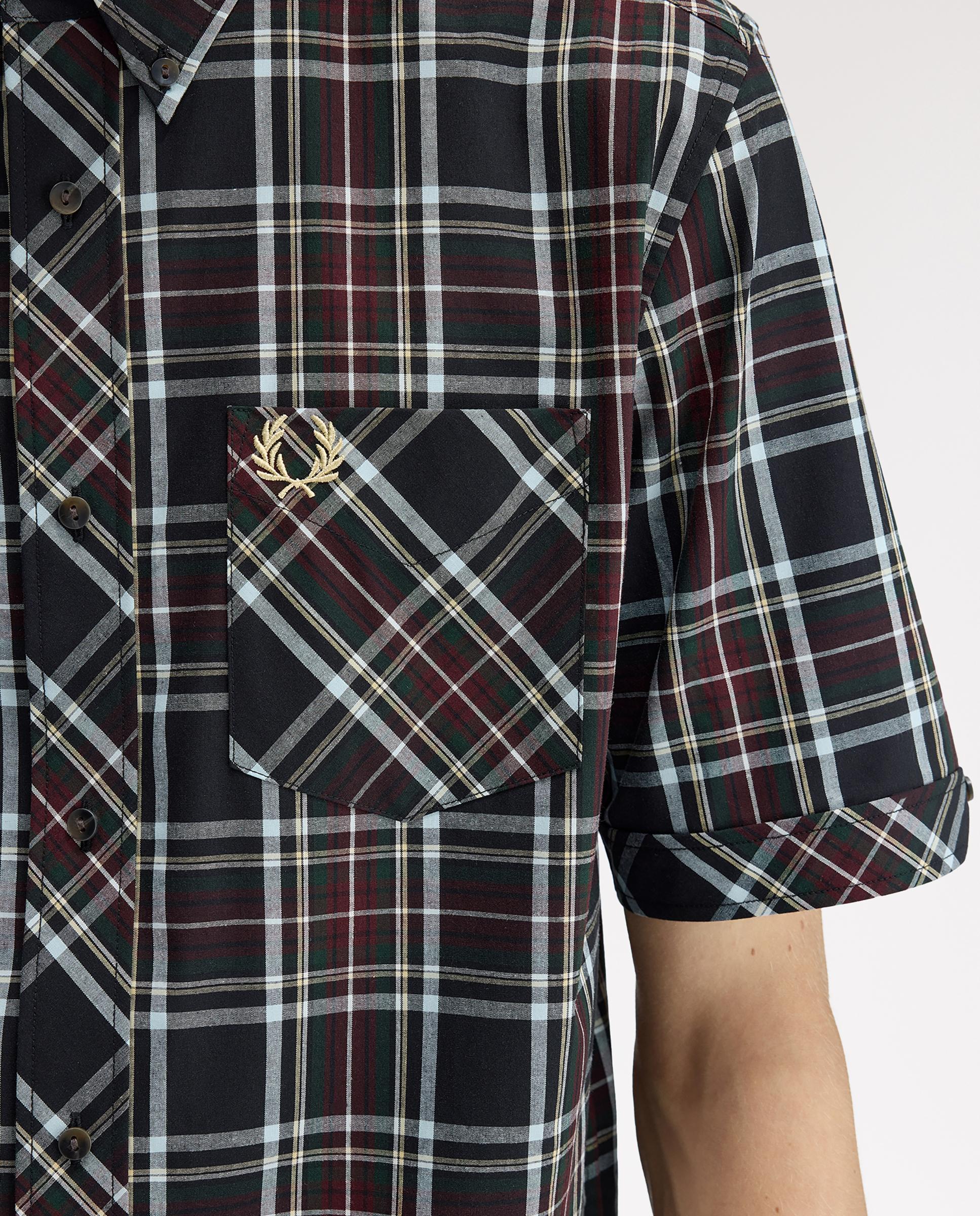 Imagen 7 de Camisa Oxford de hombre clásica de manga corta con cuadros escoceses - Fred Perry - Negro Negro