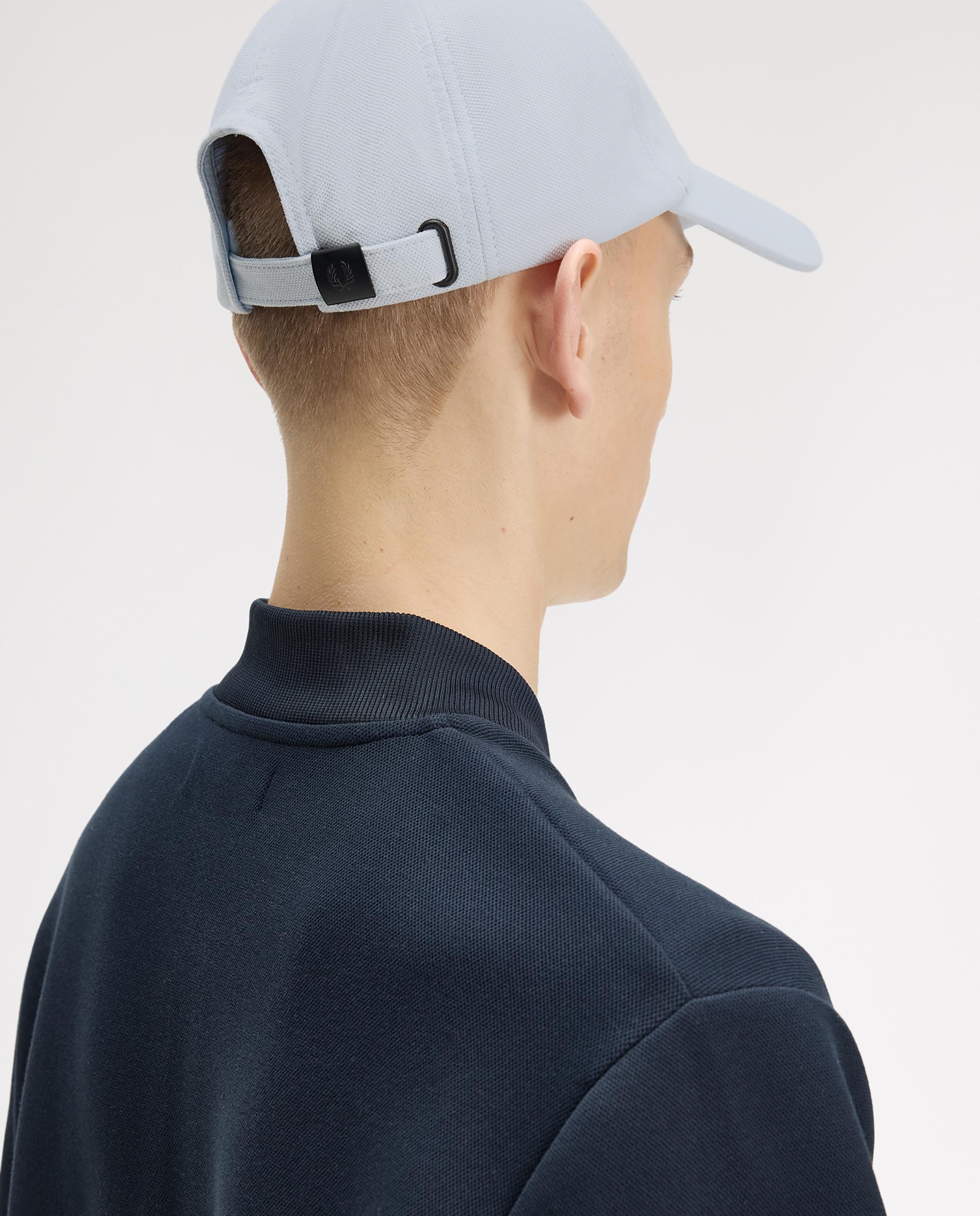 Imagen 4 de Gorra baseball de hombre clásica de piqué de algodón ajustable - Fred Perry - Crudo Azul claro
