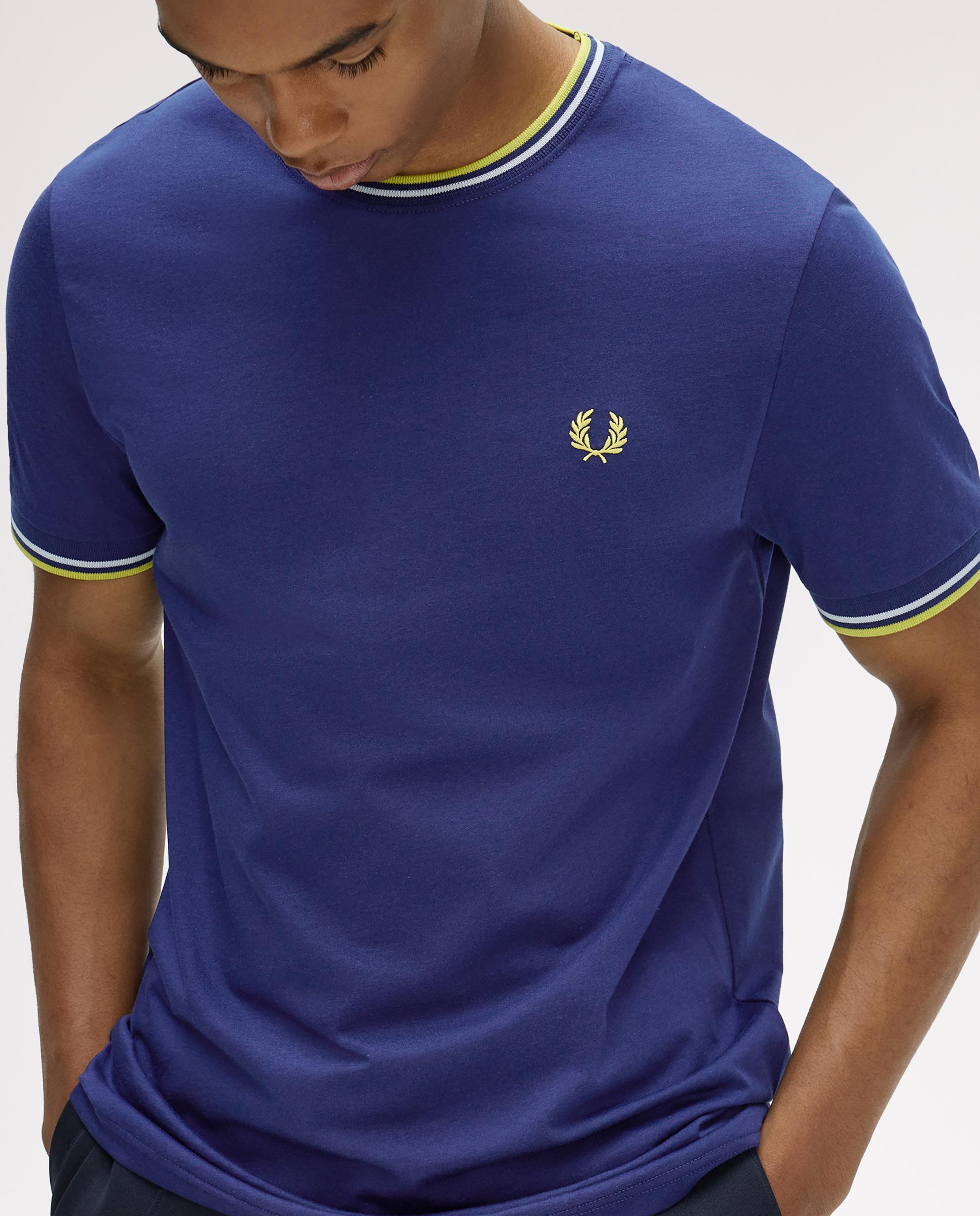 Imagen 5 de Camiseta de manga corta de hombre con ribete con dos franjas - Fred Perry - Azul fumé Azul fumé