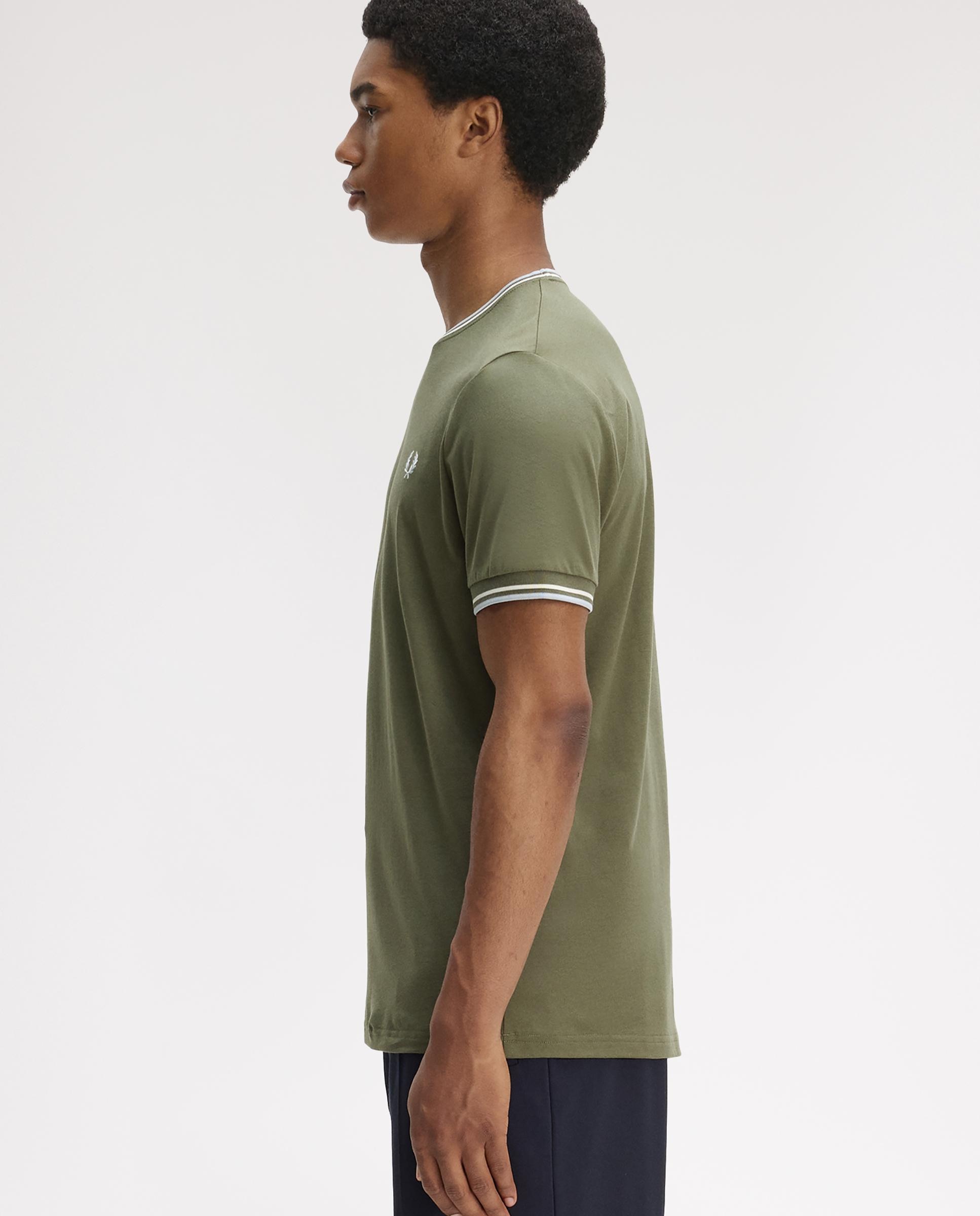 Imagen 2 de Camiseta de manga corta de hombre con ribete con dos franjas - Fred Perry - Kaki Kaki