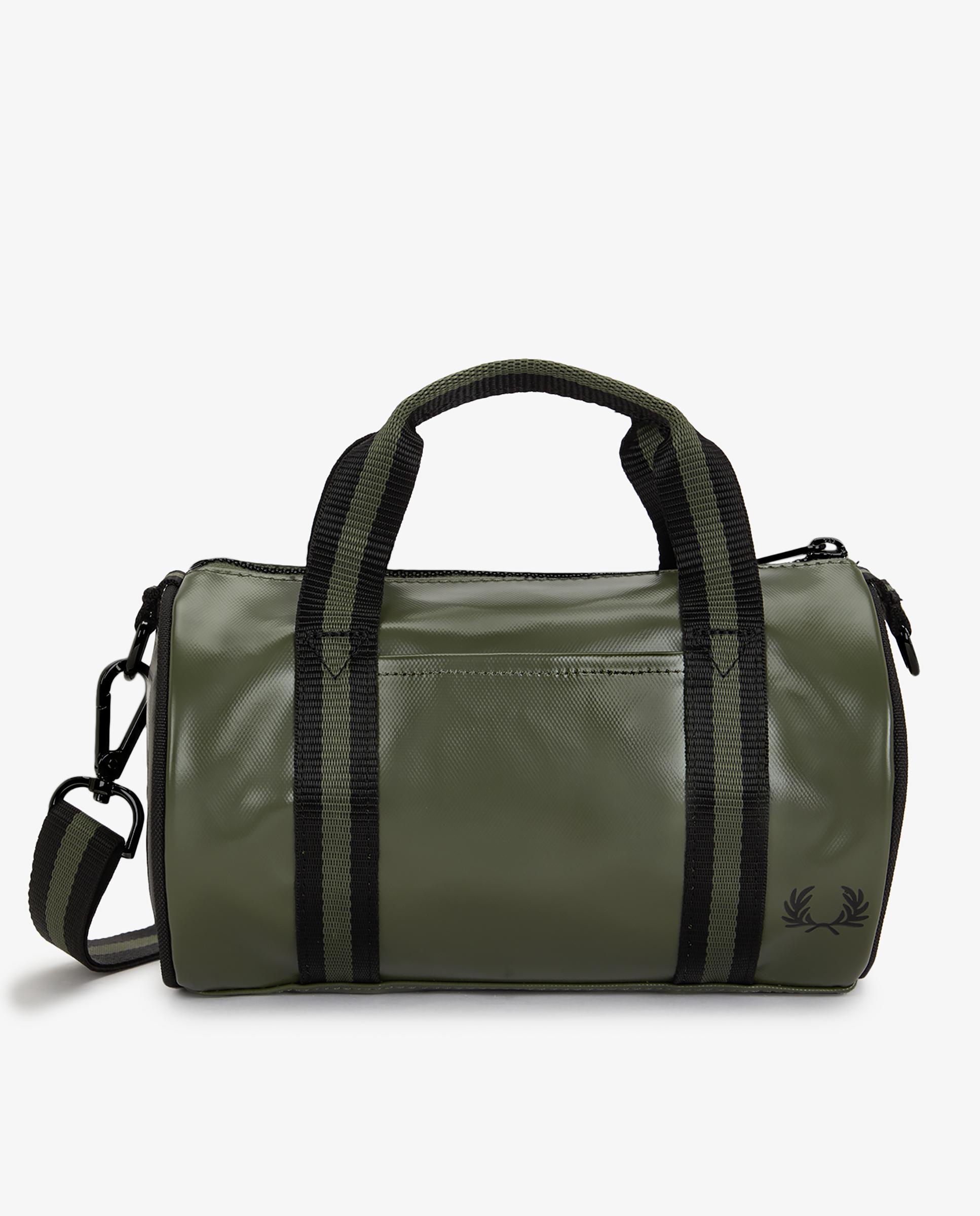 Imagen 1 de Bandolera deportiva de hombre pequeña tipo barril con contrastes Verde militar