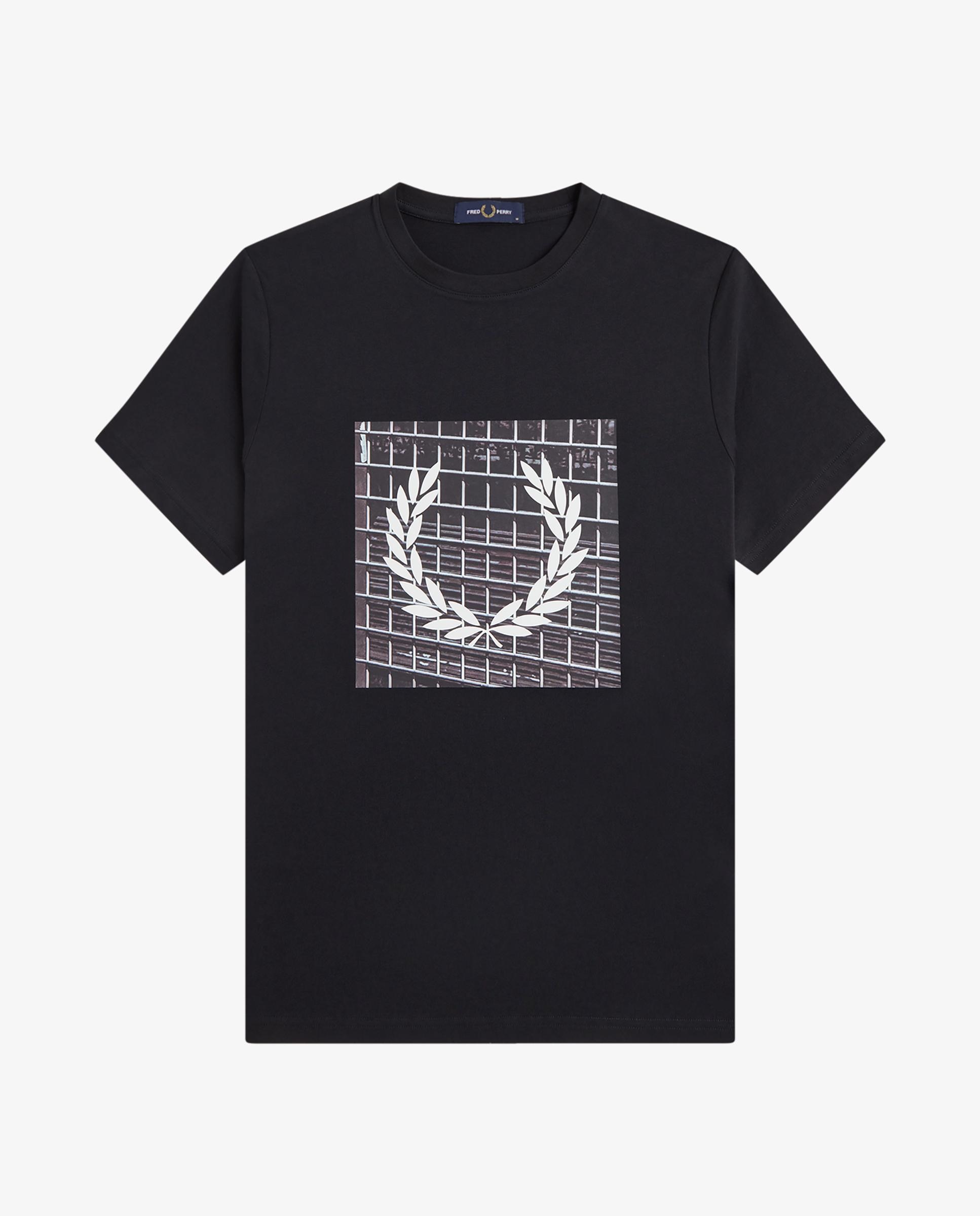 Imagen 6 de Camiseta de manga corta de hombre con estampado gráfico - Fred Perry - Negro Negro