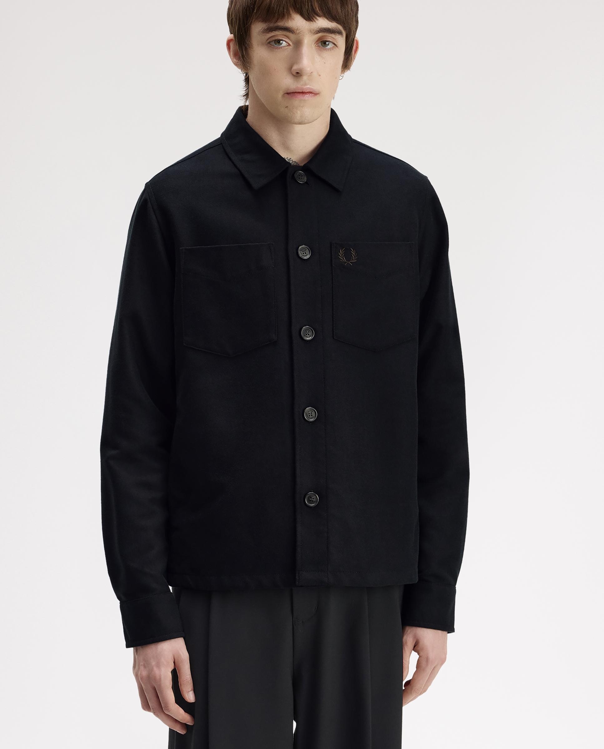 Imagen 3 de Soberecamisa de hombre con bolsillos y cierre de botones - Fred Perry - Negro Negro