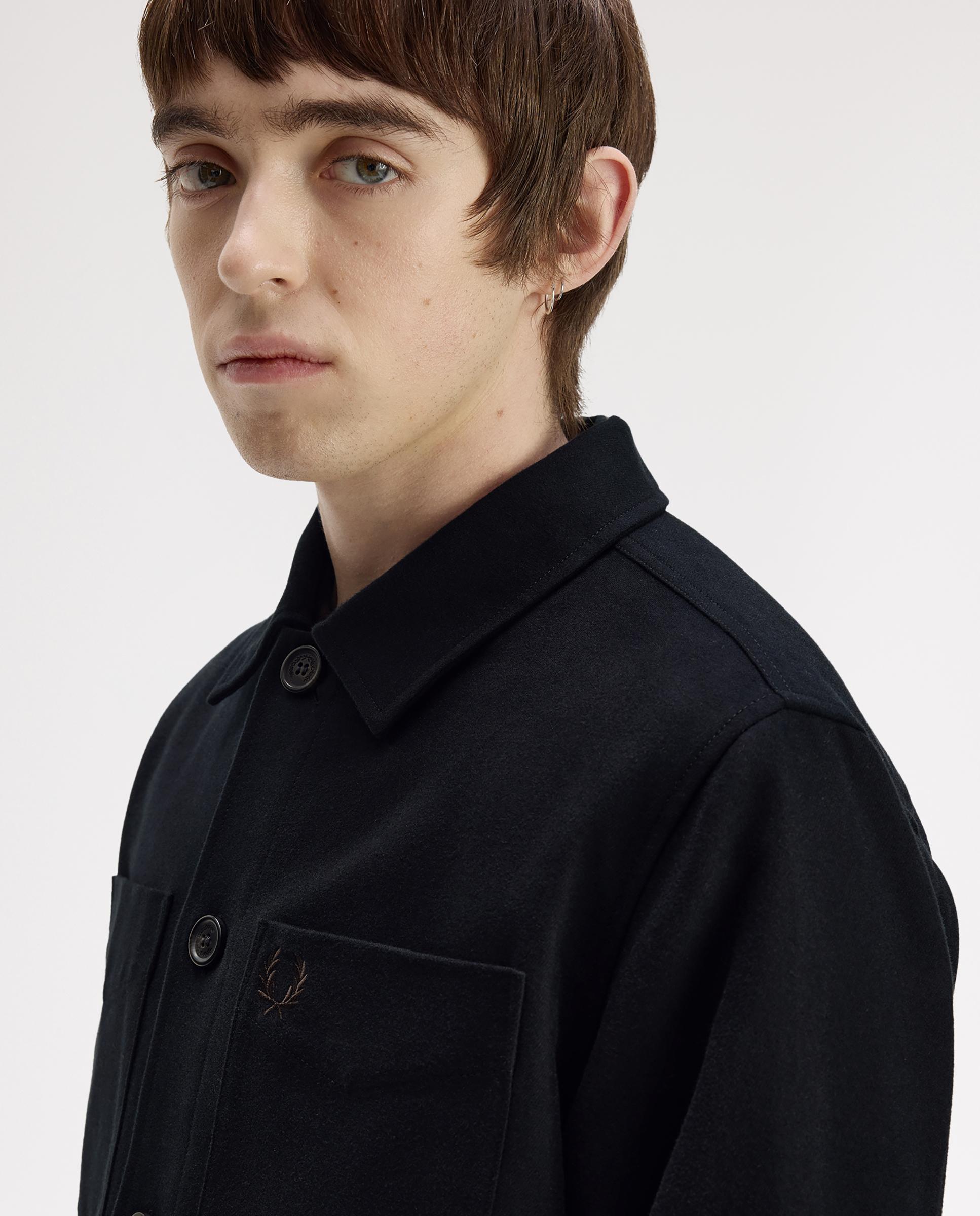 Imagen 6 de Soberecamisa de hombre con bolsillos y cierre de botones - Fred Perry - Negro Negro