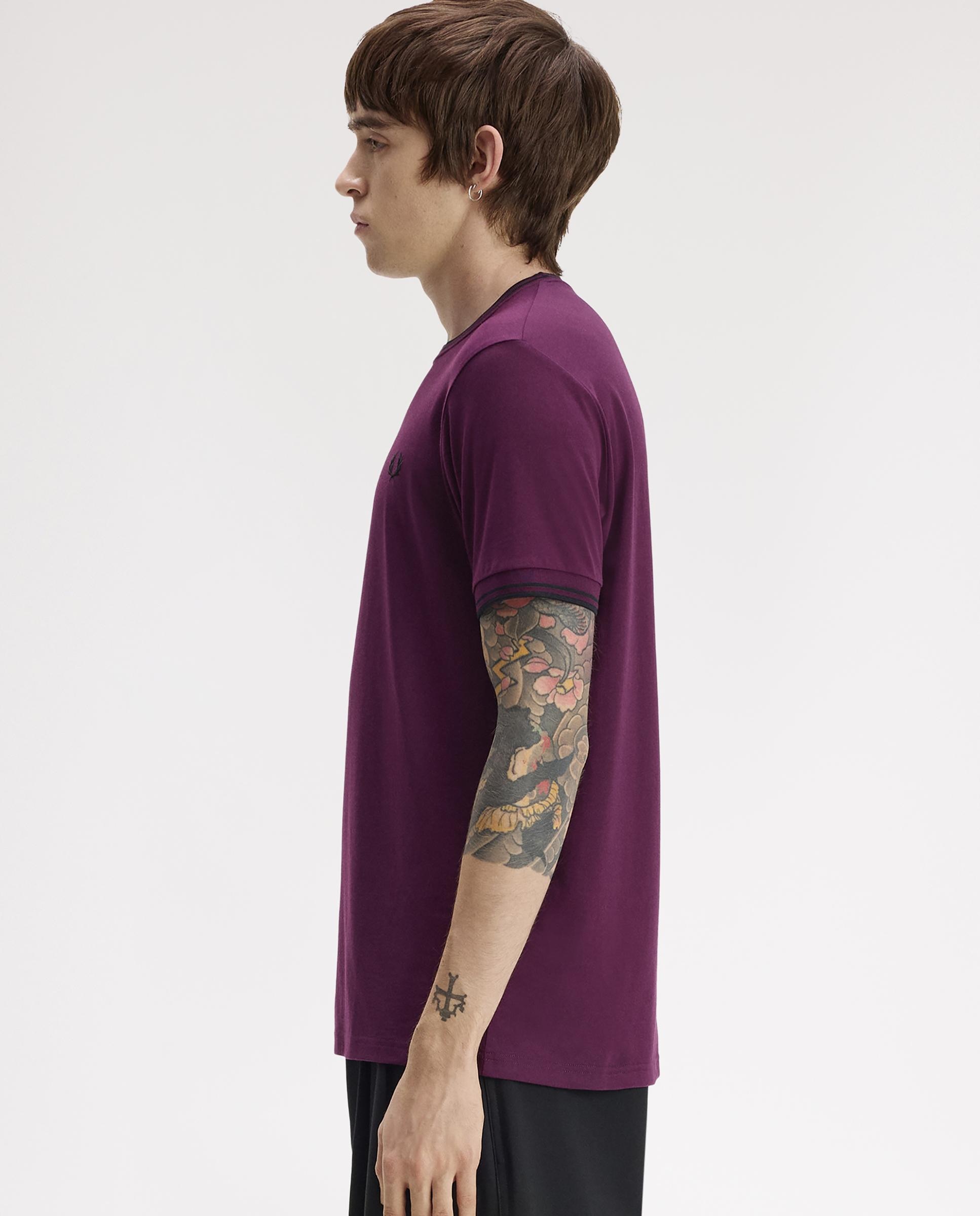Imagen 2 de Camiseta de manga corta de hombre con ribete con dos franjas - Fred Perry - Morado Morado