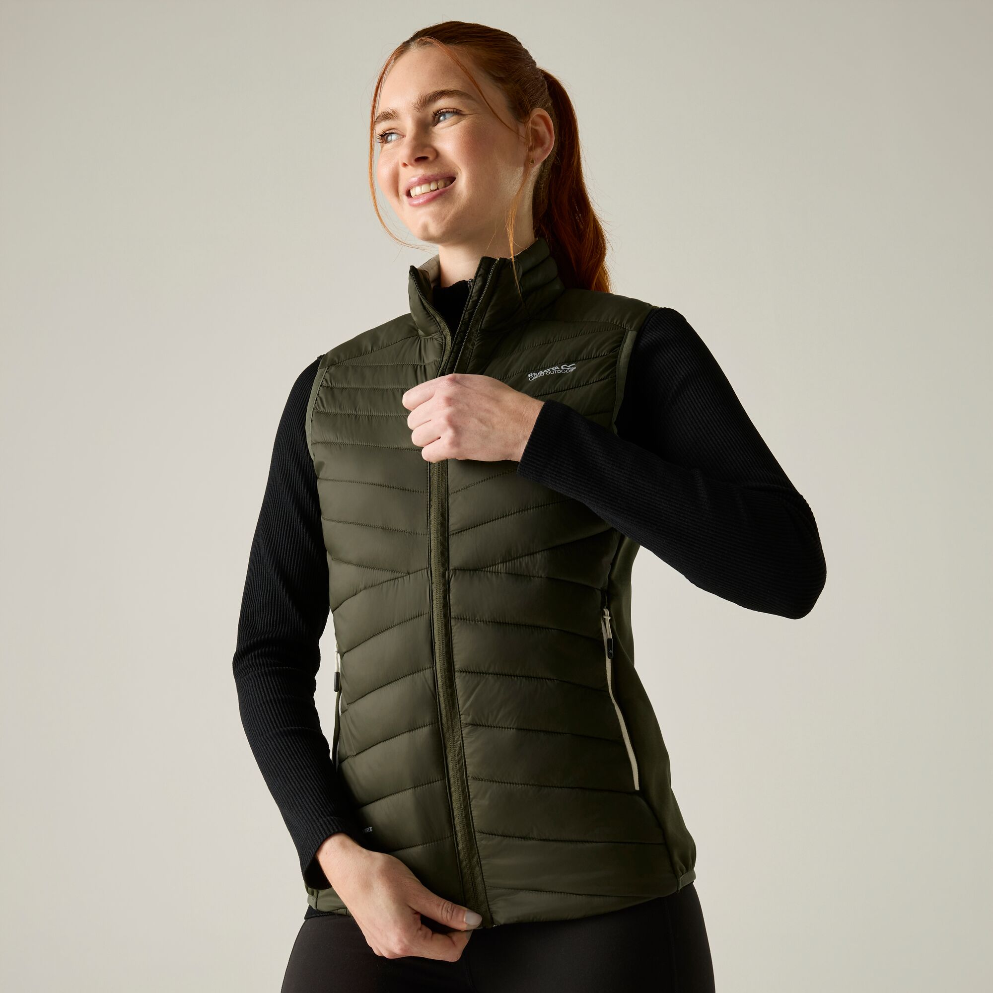 Imagen 0 de Chaleco de mujer Leedre Hybrid Bodywarmer Regatta Verde militar