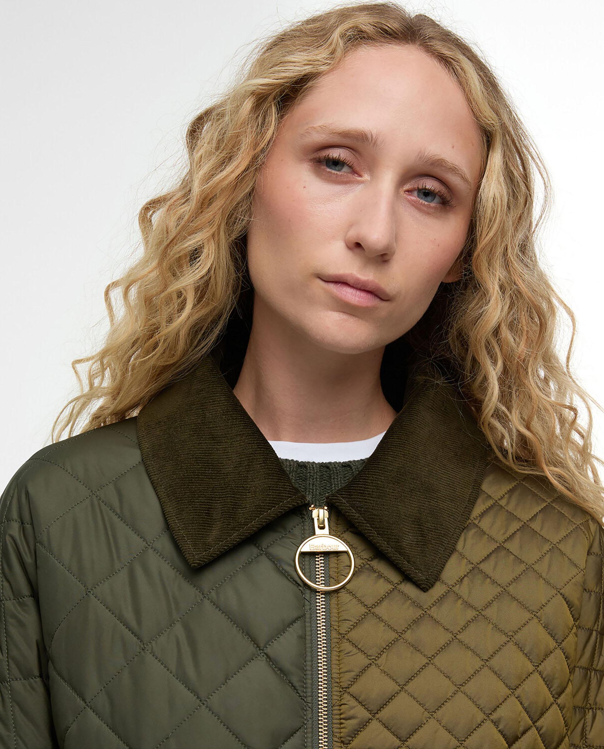 Abrigo acolchado de mujer con bolsillos de parche y cierre frontal de cremallera - Barbour - Verde oscuro Verde oscuro-4