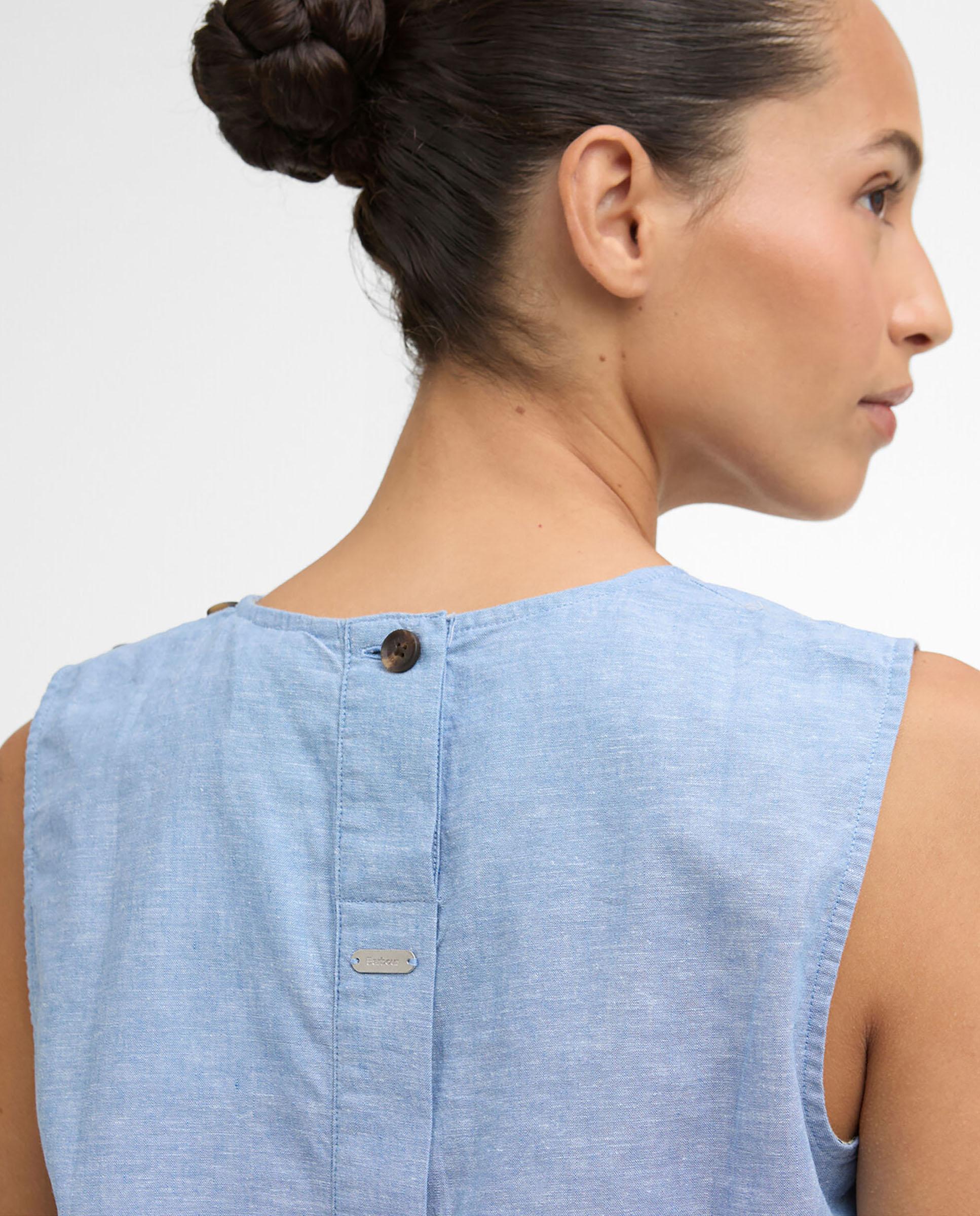 Blusa de mujer sin mangas con detalles de botones en los hombros - Barbour - Azul claro Azul claro-5