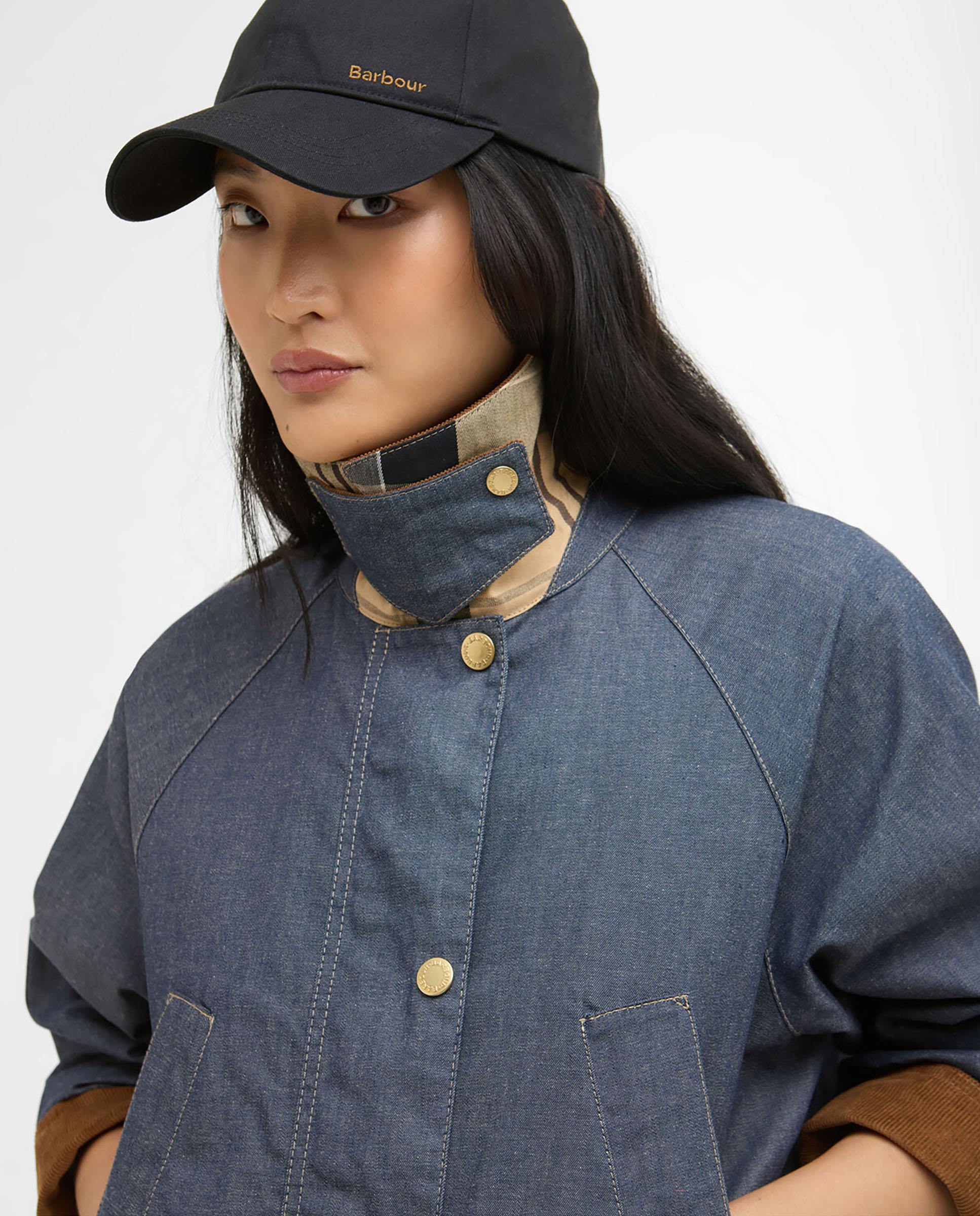 Parka de mujer con cierre combinado y bolsillos inclinados en el pecho y de parche con solapa - Barbour - Azul marino Azul marino-4
