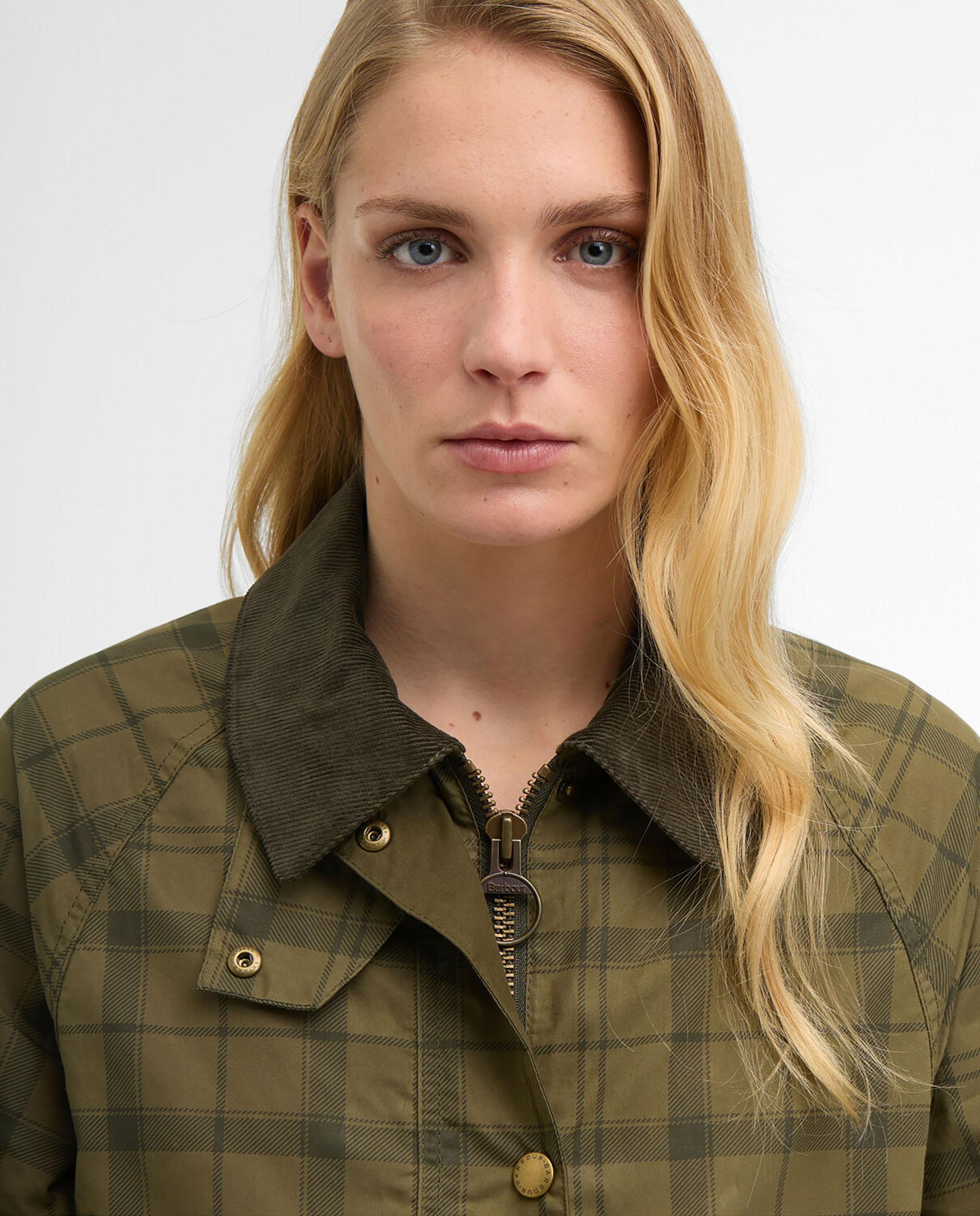 Chaqueta de mujer con cierre de cremallera y bolsillos tipo parche delanteros - Barbour - Verde Oliva Verde Oliva-4