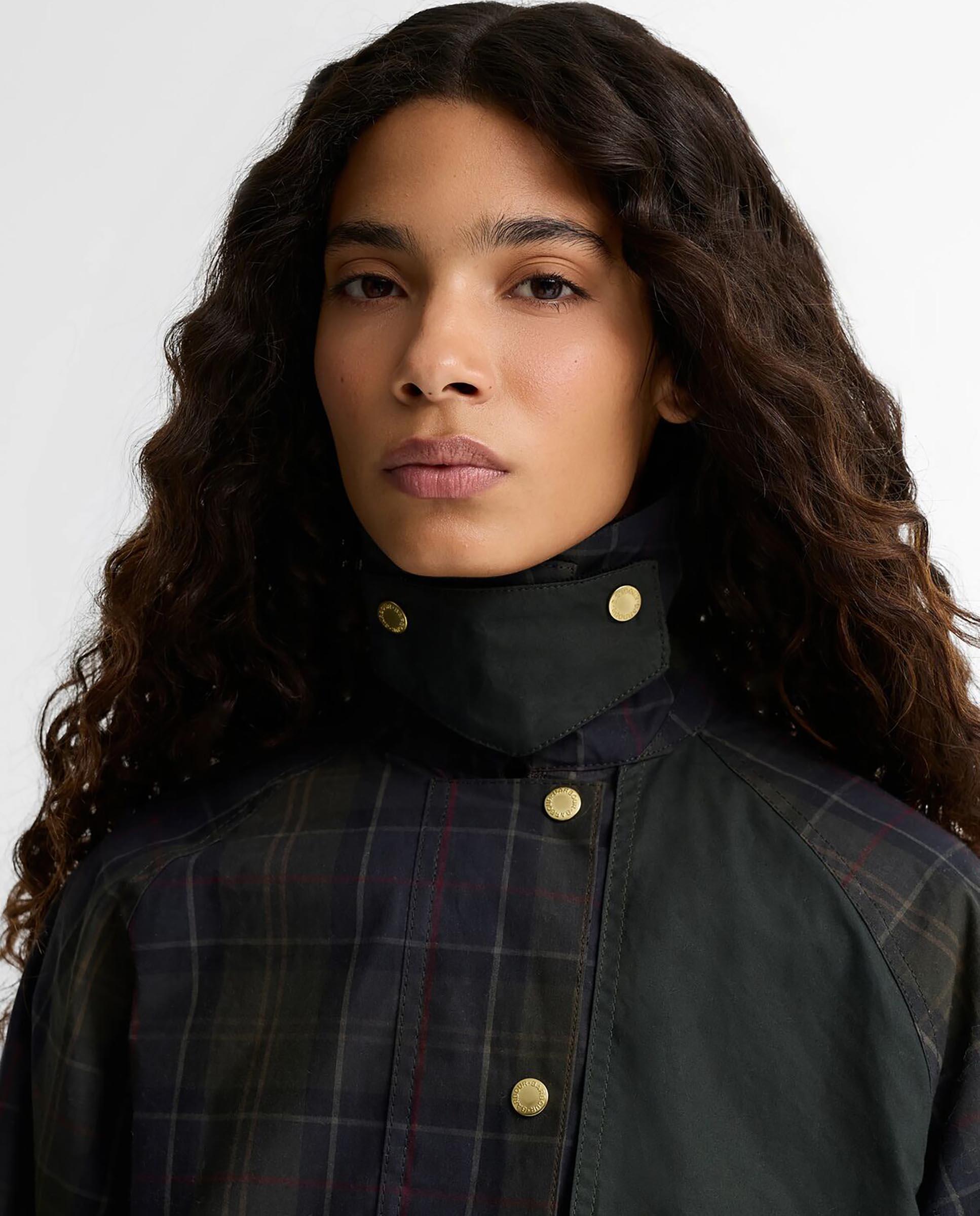 Imagen 4 de Chaqueta de mujer truro tartán con cuello de pana - Barbour - Verde oscuro Verde oscuro