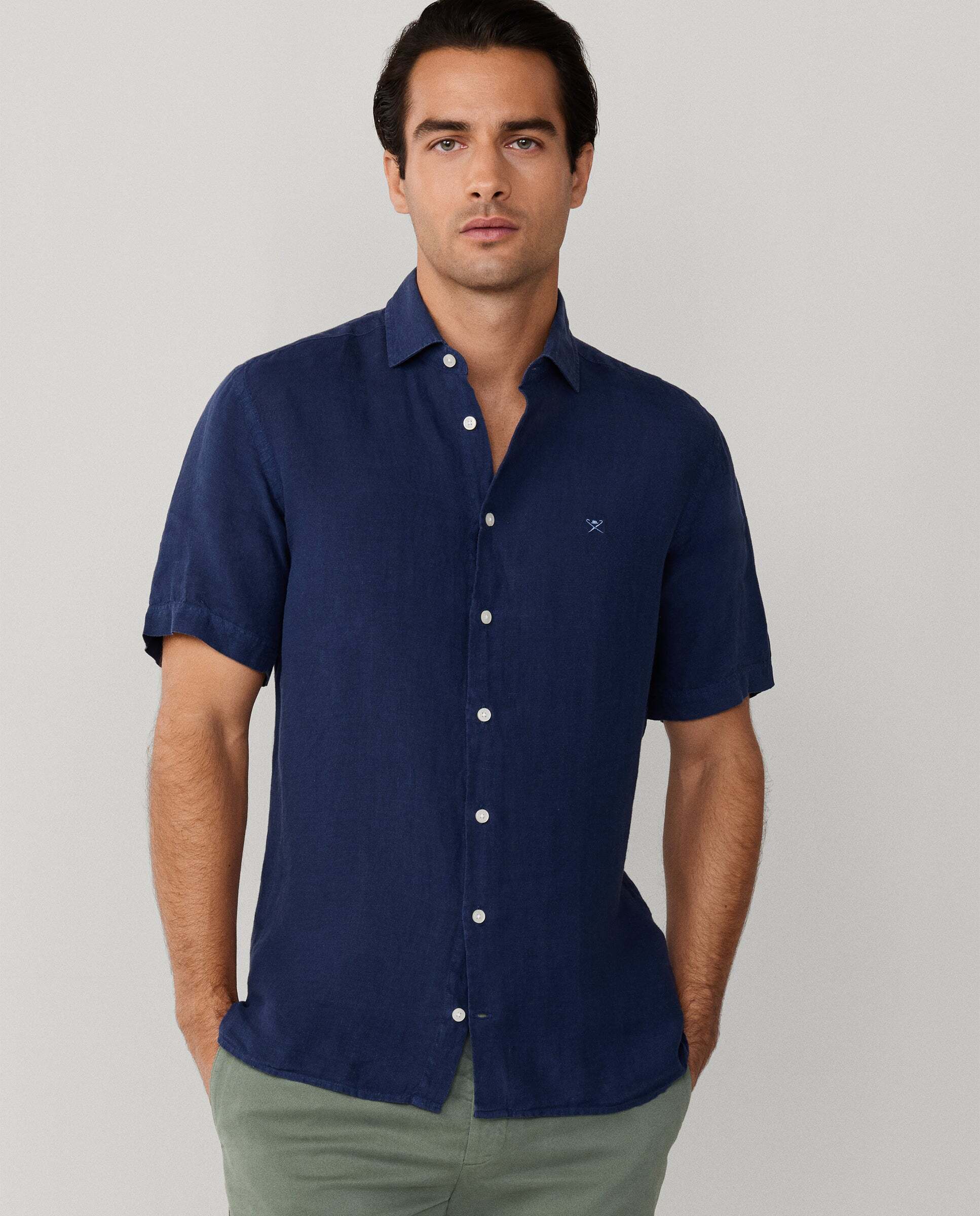 Imagen 0 de Camisa de lino de hombre de manga corta fit tailored Azul marino