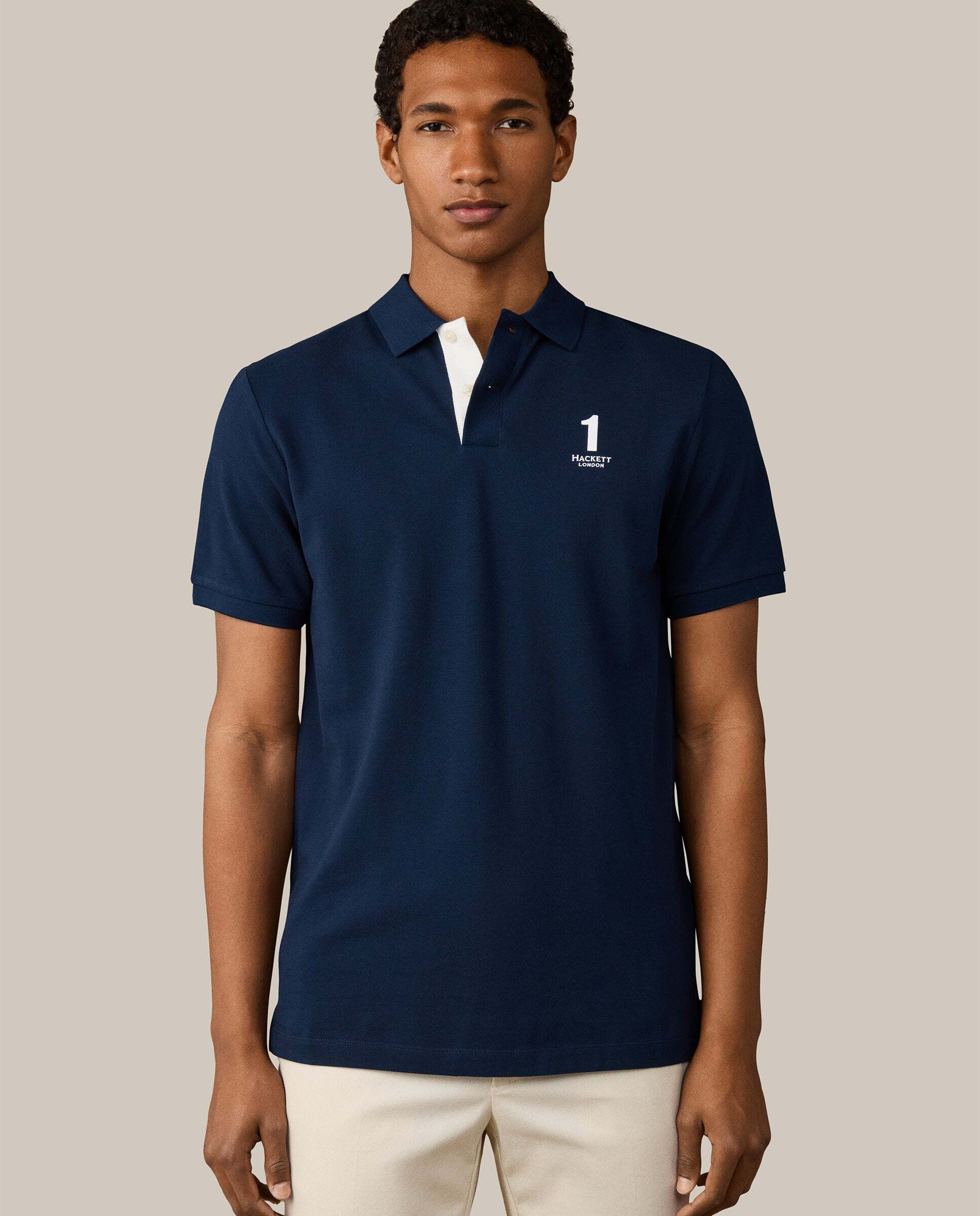 Imagen 0 de Polo de hombre de manga  corta con número fit clásico Azul