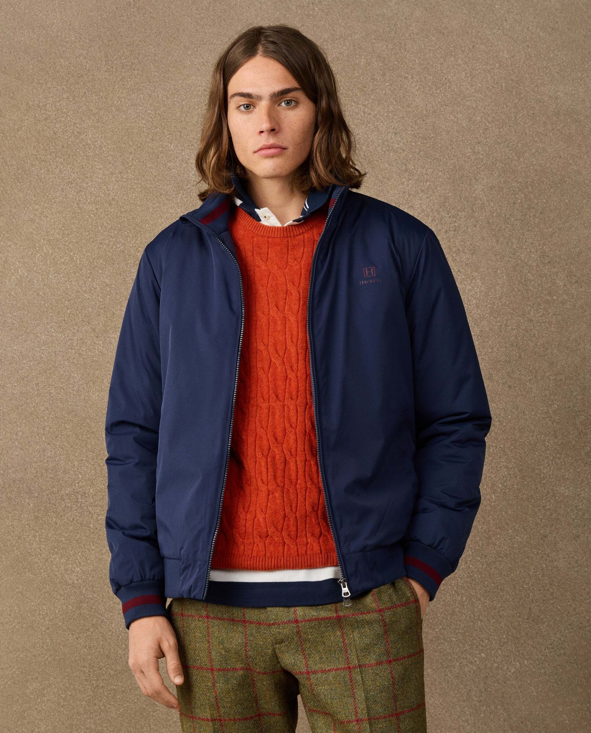 Imagen 0 de Chaqueta de hombre bomber con logo Azul marino