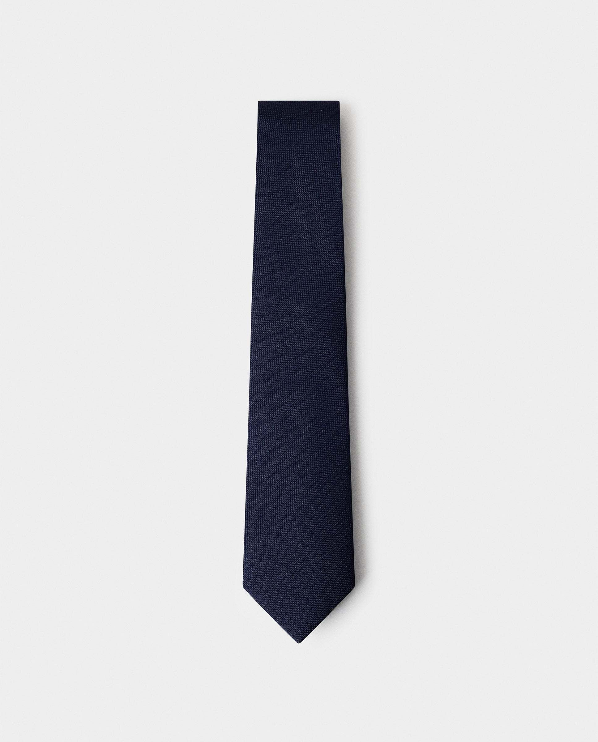 Imagen 1 de Corbata de seda con textura Azul marino