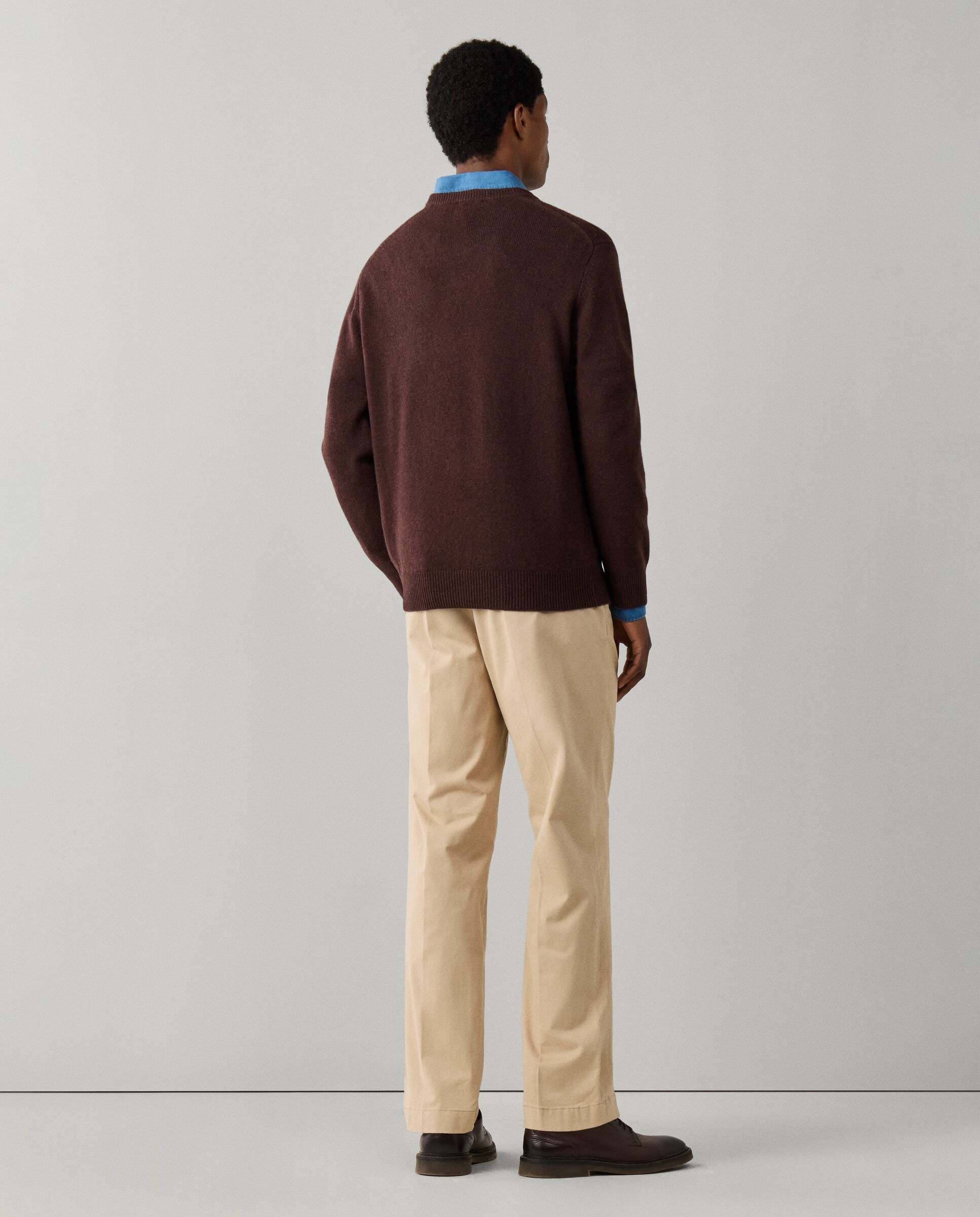 Jersey de hombre de lana de cordero con cuello de pico y logo bordado - Hackett - Ébano Ébano-3