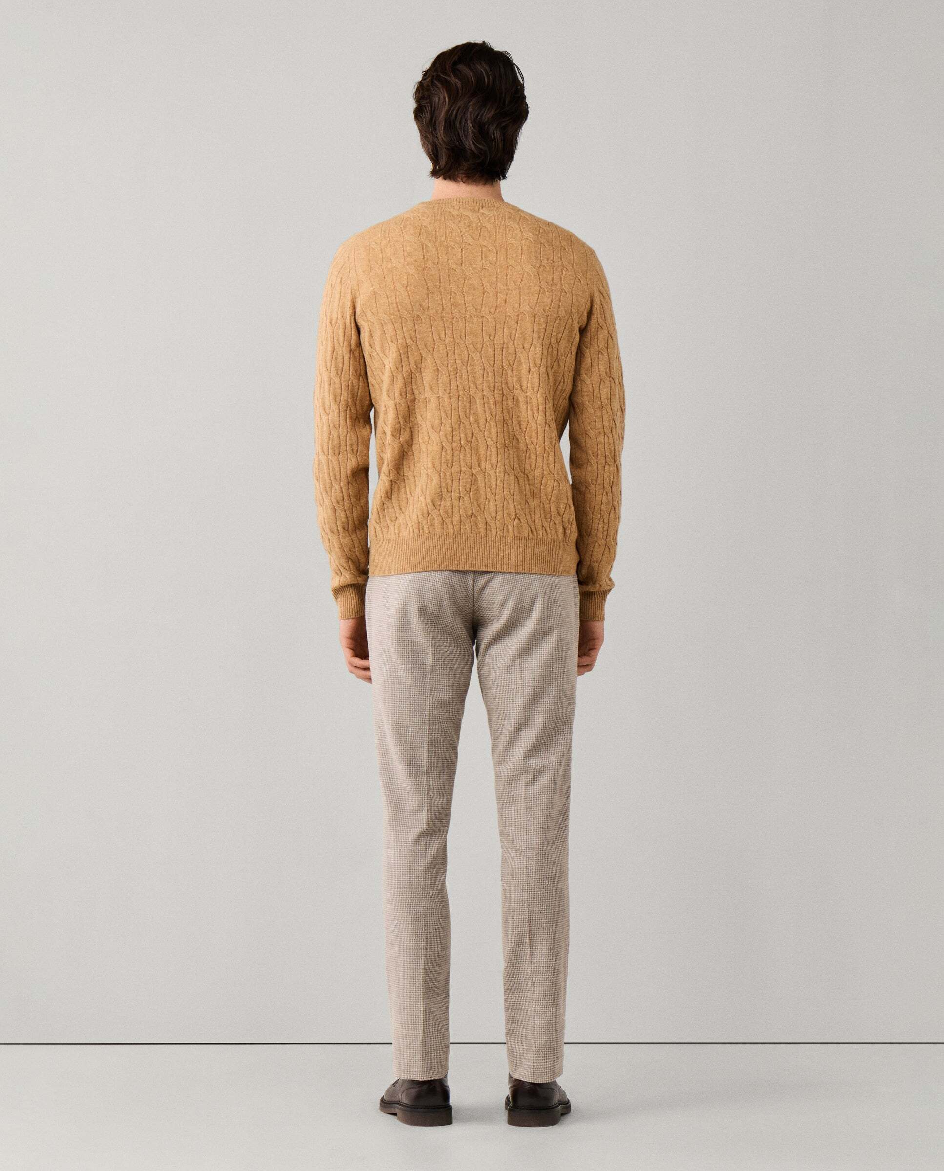 Jersey de hombre en lana de cordero de punto trenzado con cuello redondo - Hackett - Beige Beige-3