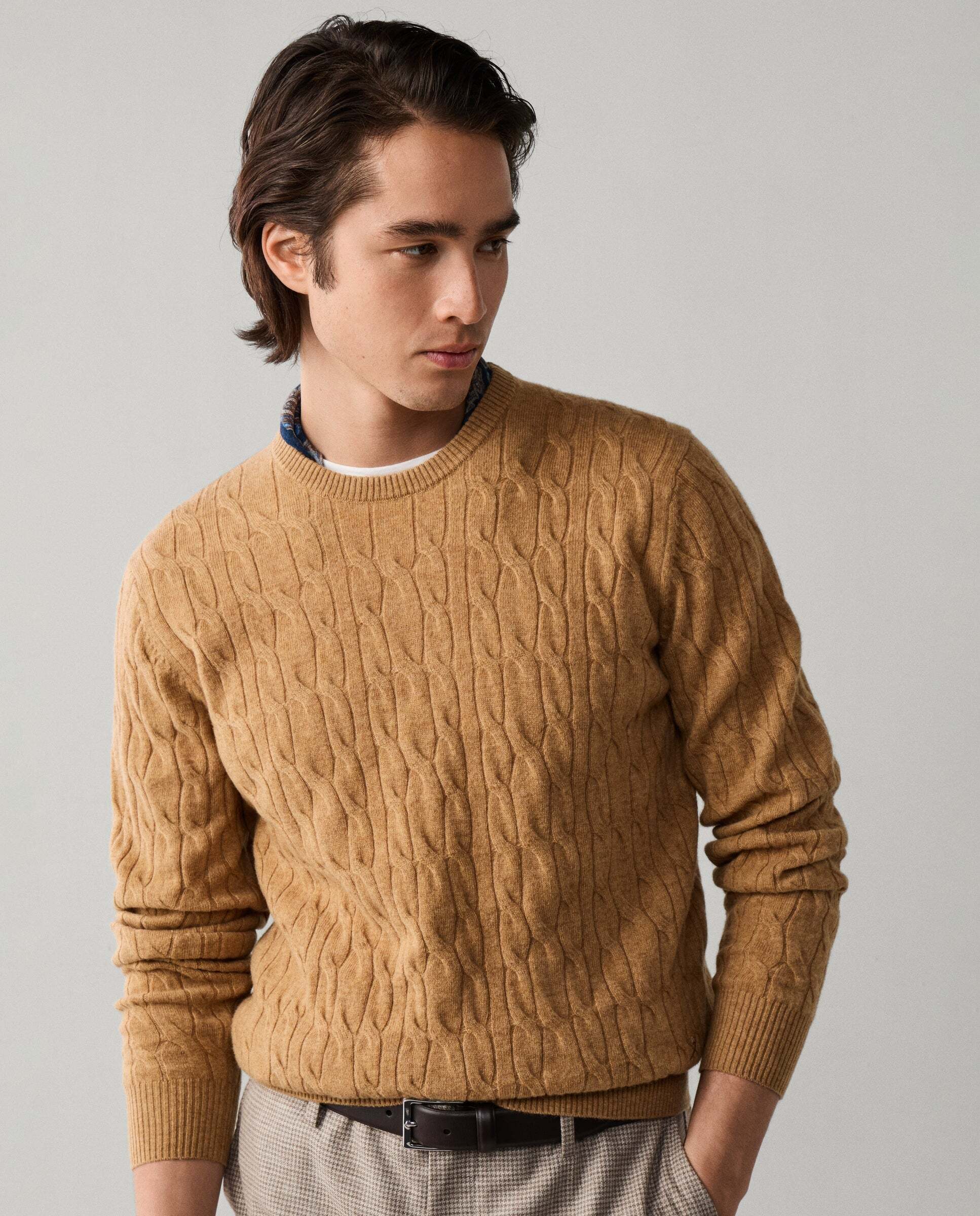 Jersey de hombre en lana de cordero de punto trenzado con cuello redondo - Hackett - Beige Beige-6