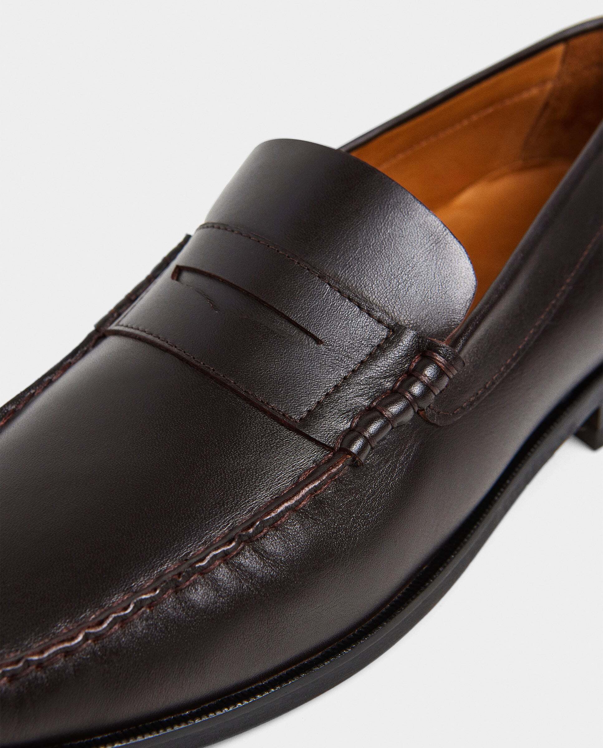 Imagen 5 de Mocasines de piel cobham con tira en empeine - Hackett - Marrón oscuro Marrón oscuro