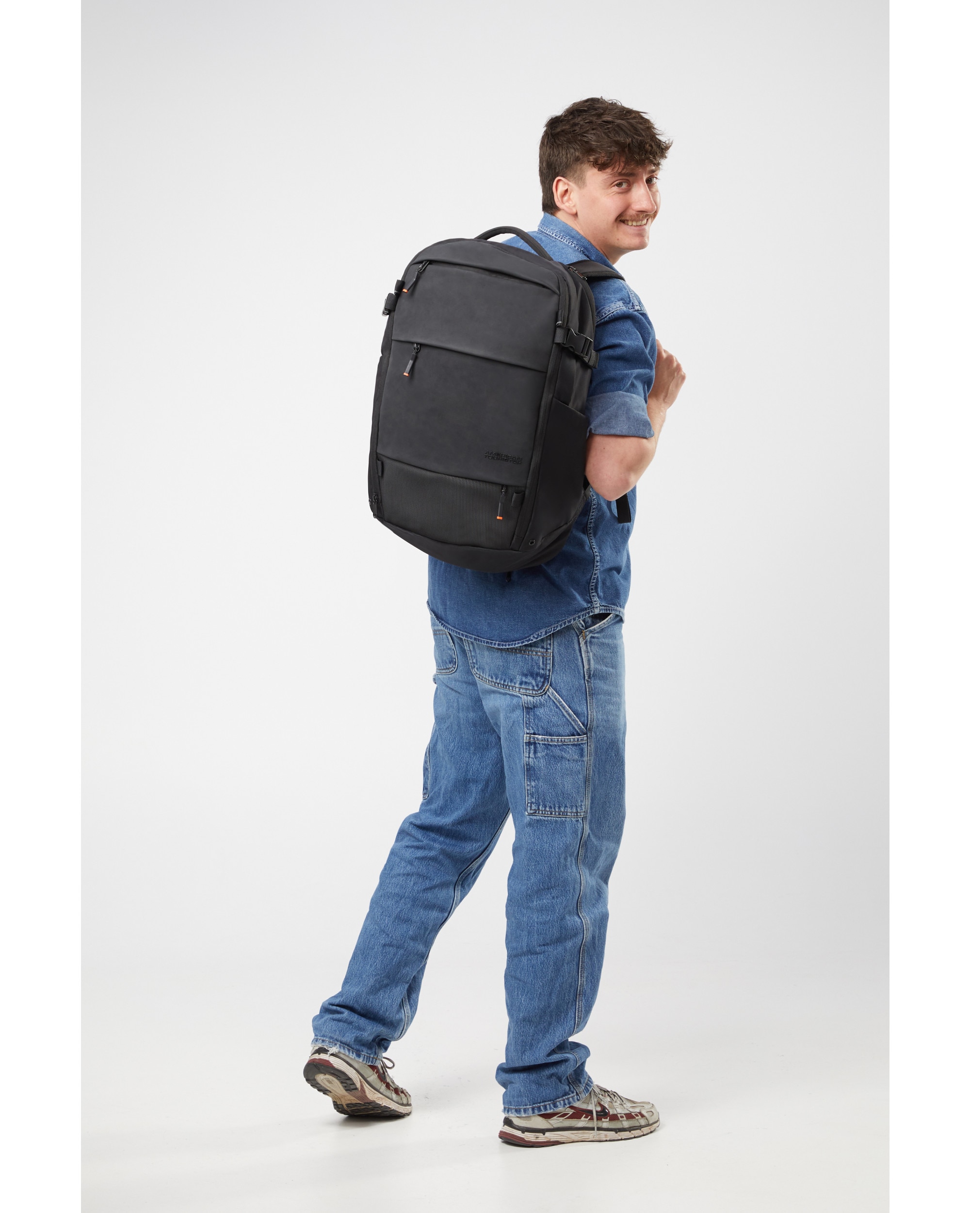 Mochila para portátil de 15,6'' expandible Pacepro blanda con capacidad hasta 30 litros - American Tourister - Negro Negro-4