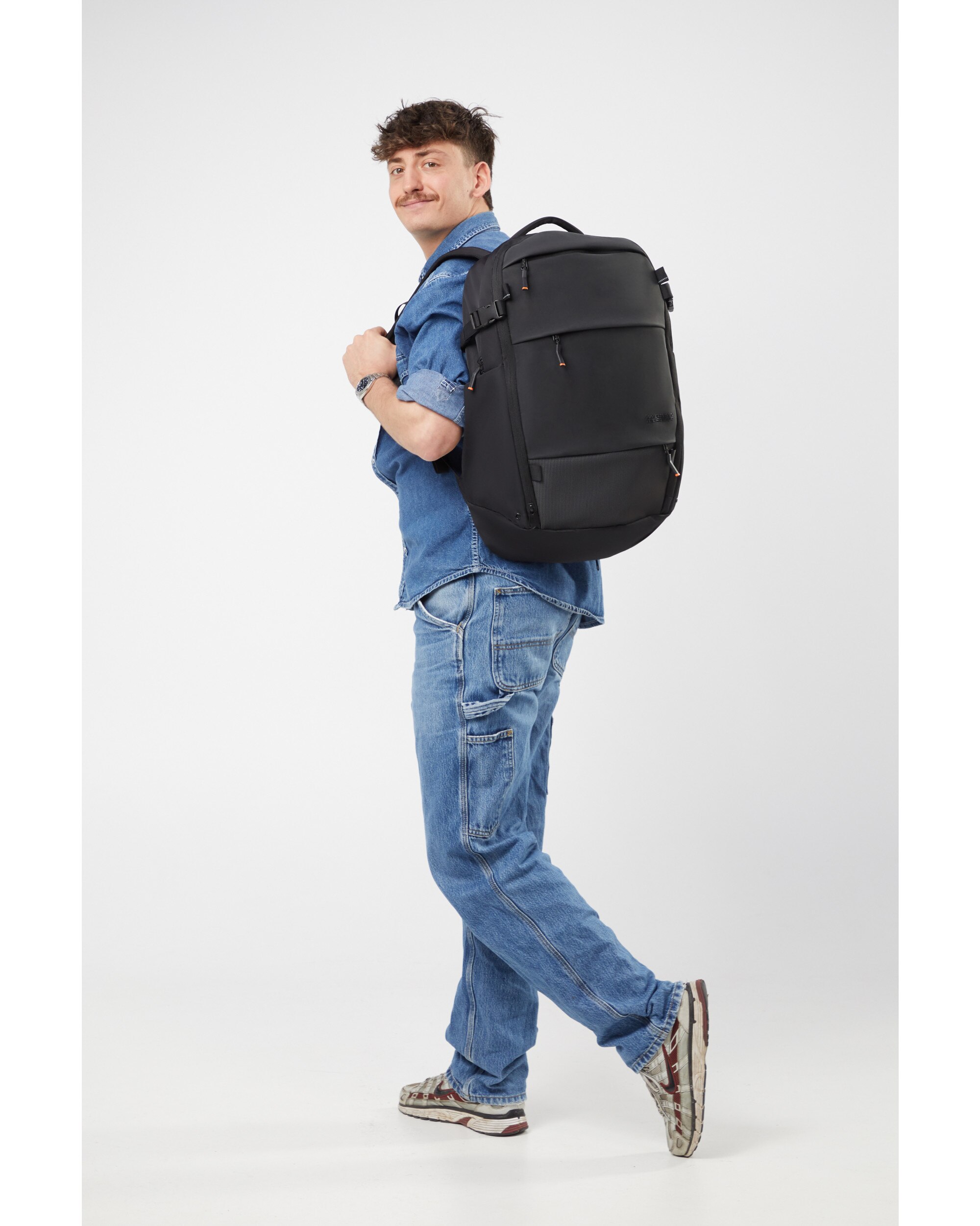 Mochila para portátil de 15,6'' expandible Pacepro blanda con capacidad hasta 30 litros - American Tourister - Negro Negro-5