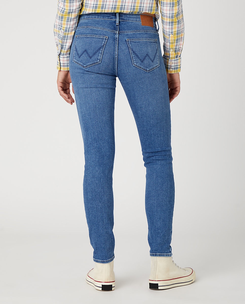 Pantalones wrangler mujer el best sale corte ingles