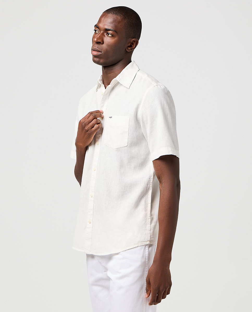 Camisa de hombre de manga corta y corte regular