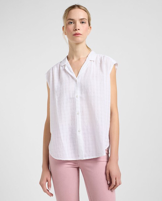 Imagen 0 de Camisa de mujer sin mangas en tejido con textura